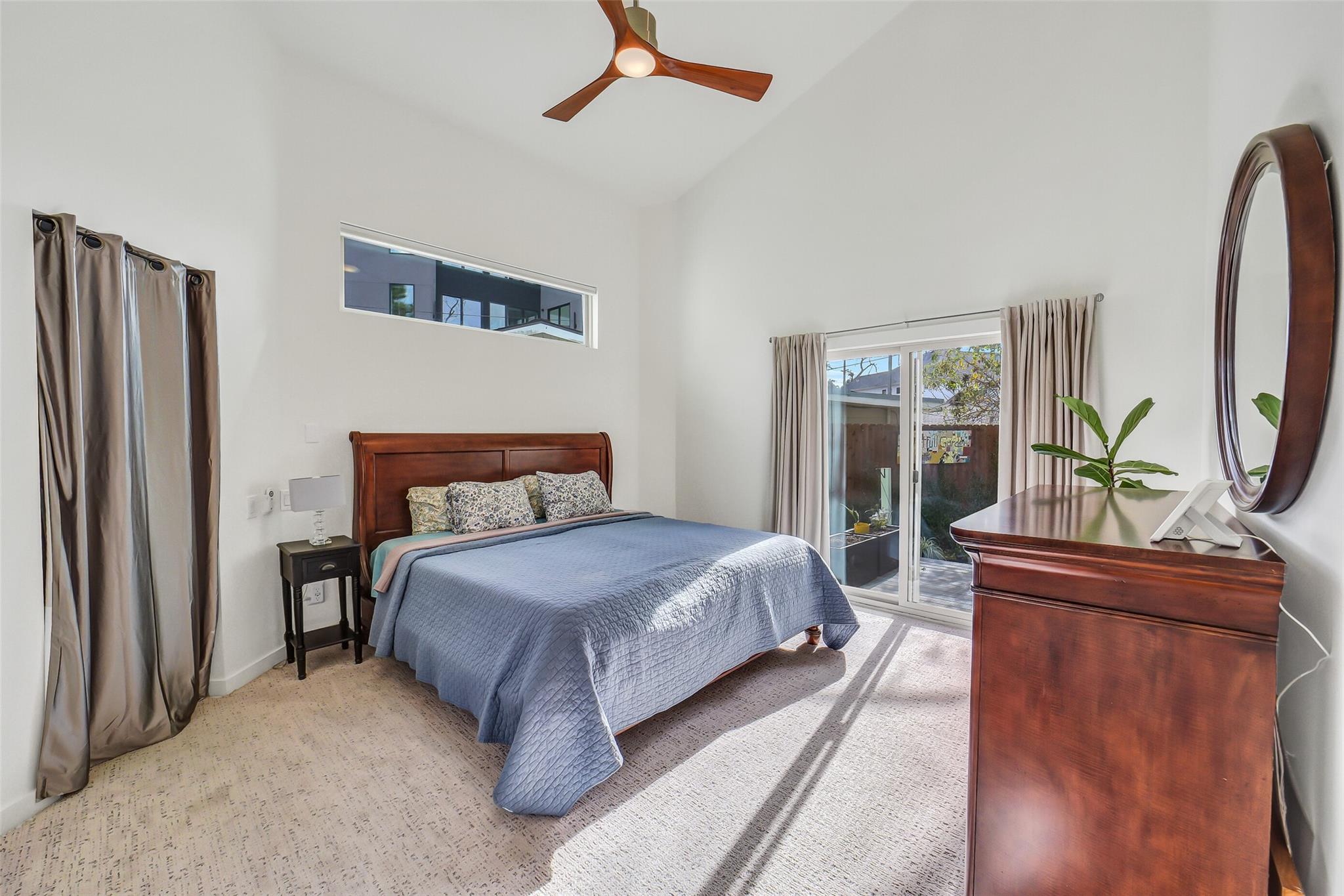 1802 W 14th 1/2 Street