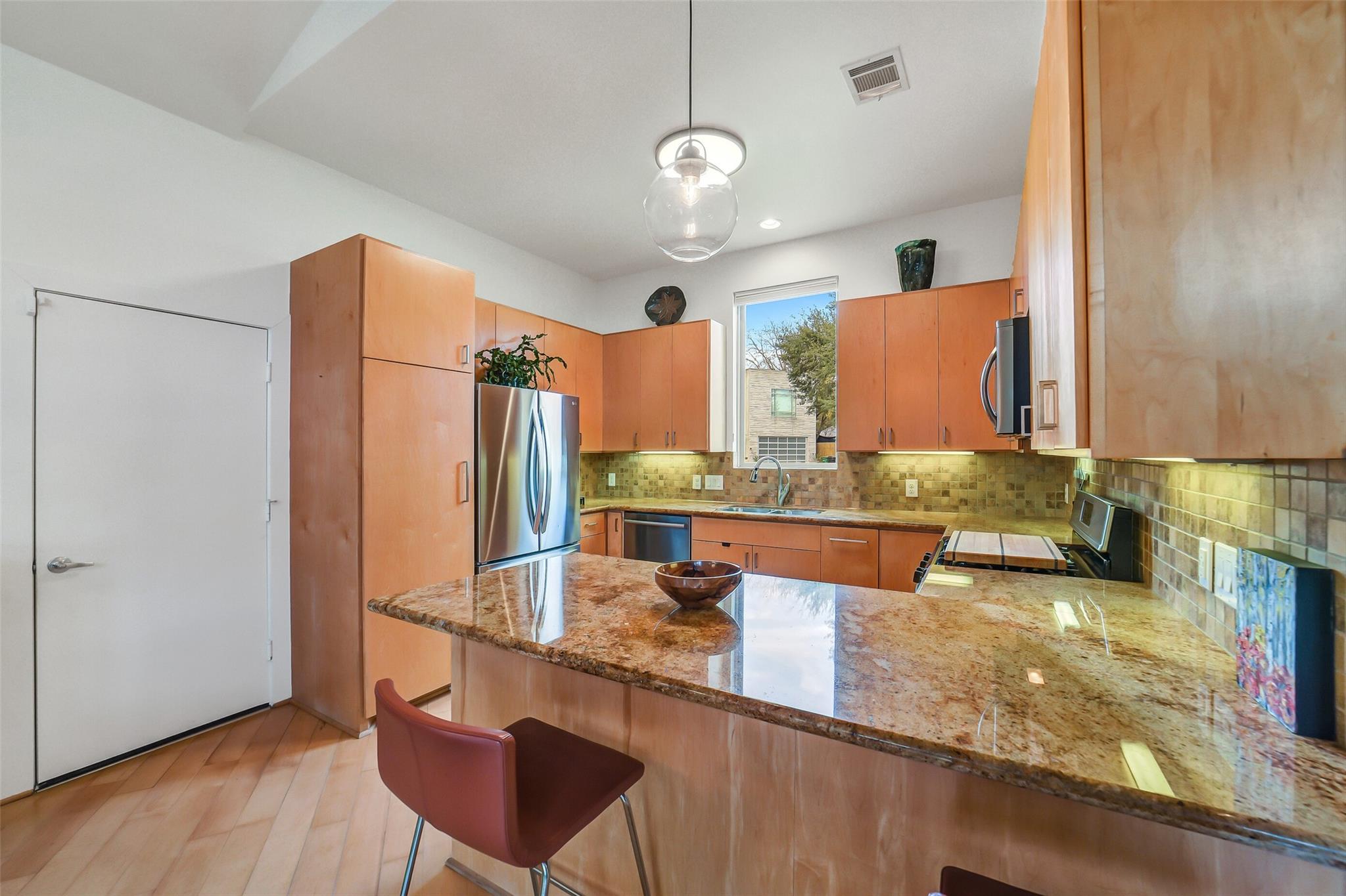 1802 W 14th 1/2 Street