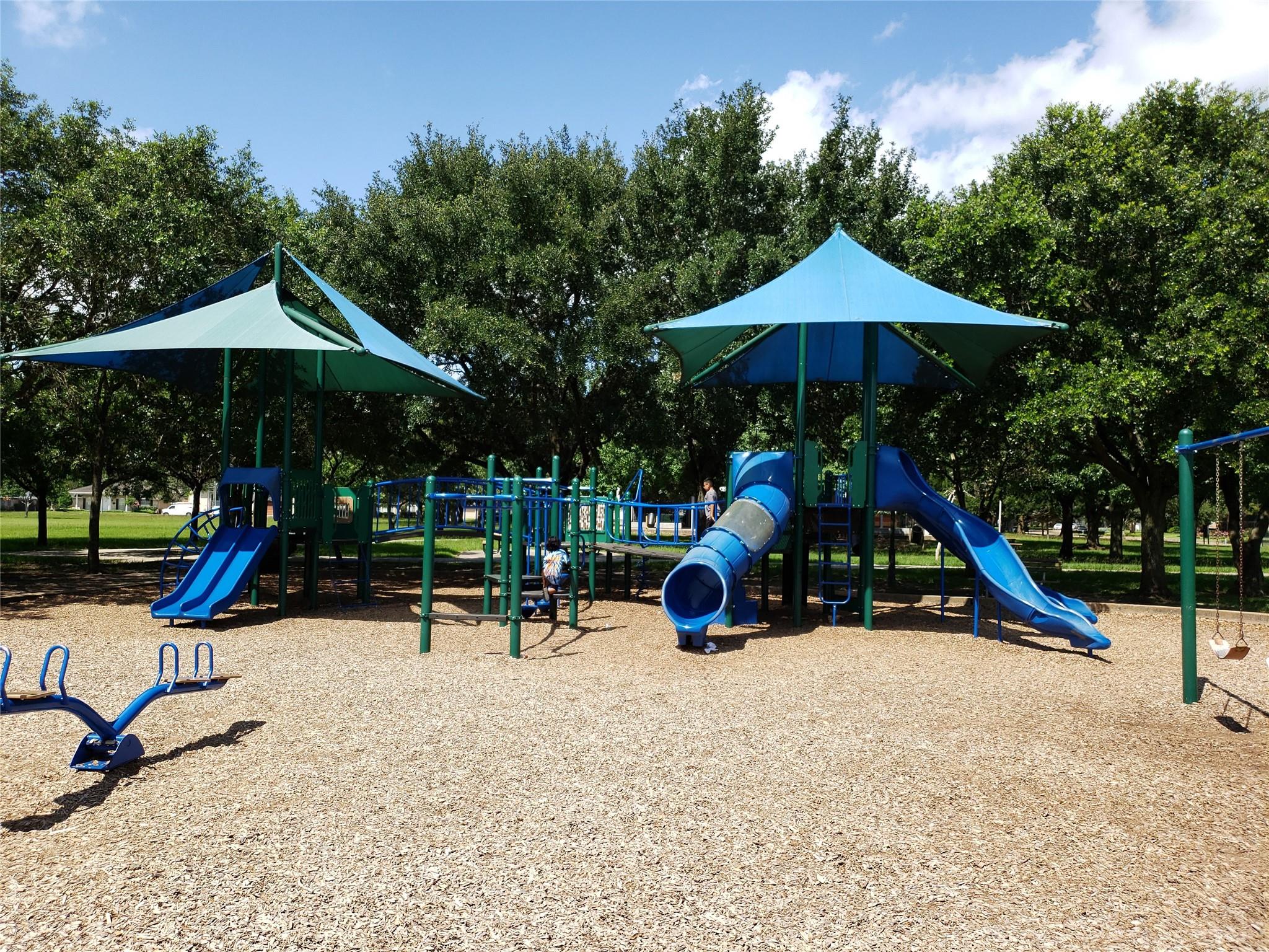 5323 Rutherglenn Drive