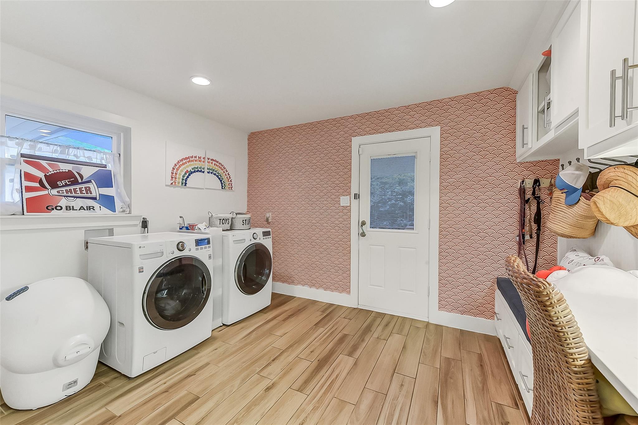 5323 Rutherglenn Drive