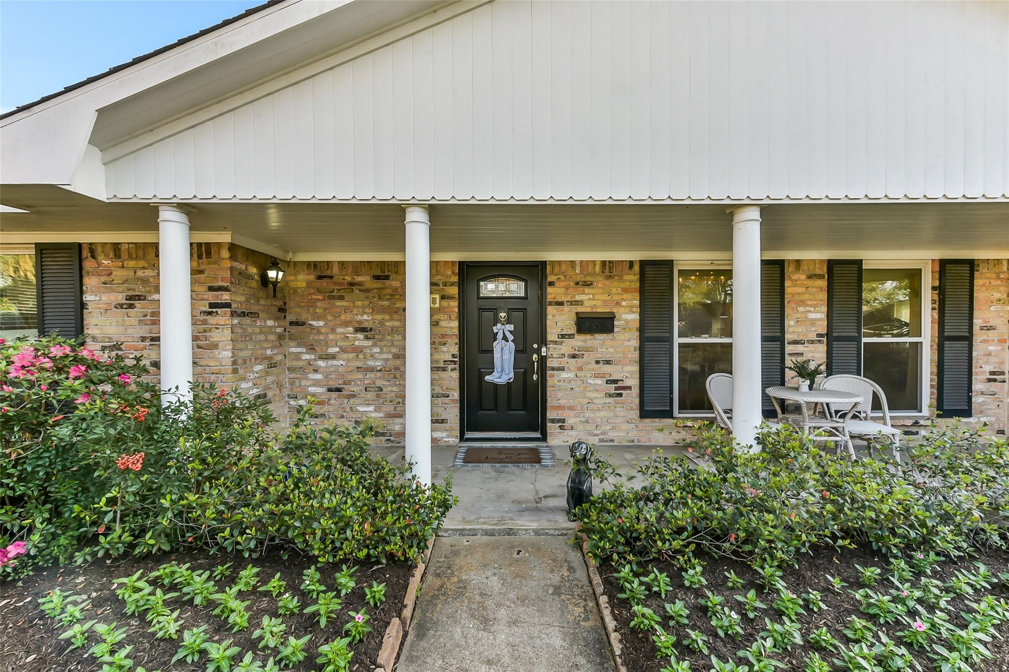 5323 Rutherglenn Drive