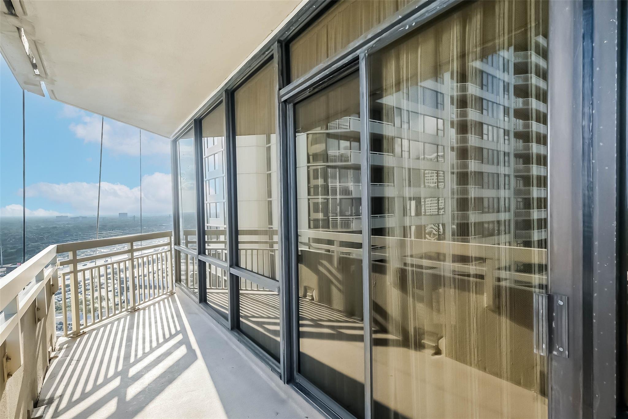 14 Greenway Plaza # 21P