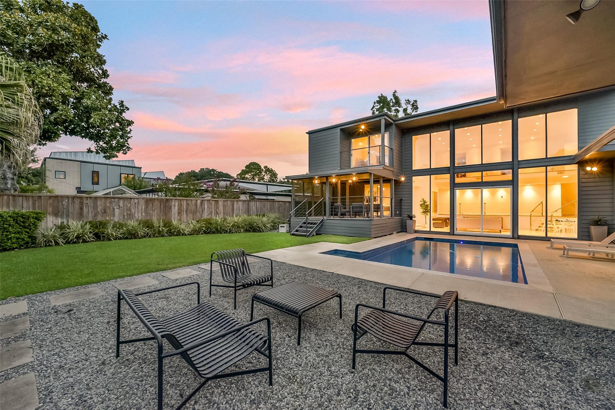 5107 Contour Place
