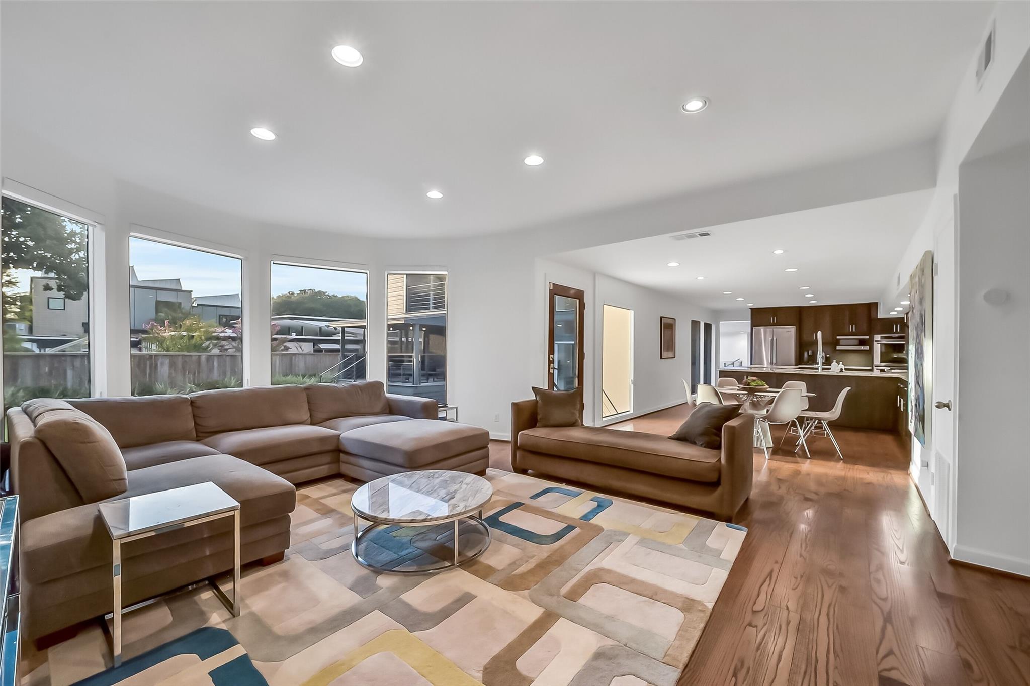 5107 Contour Place