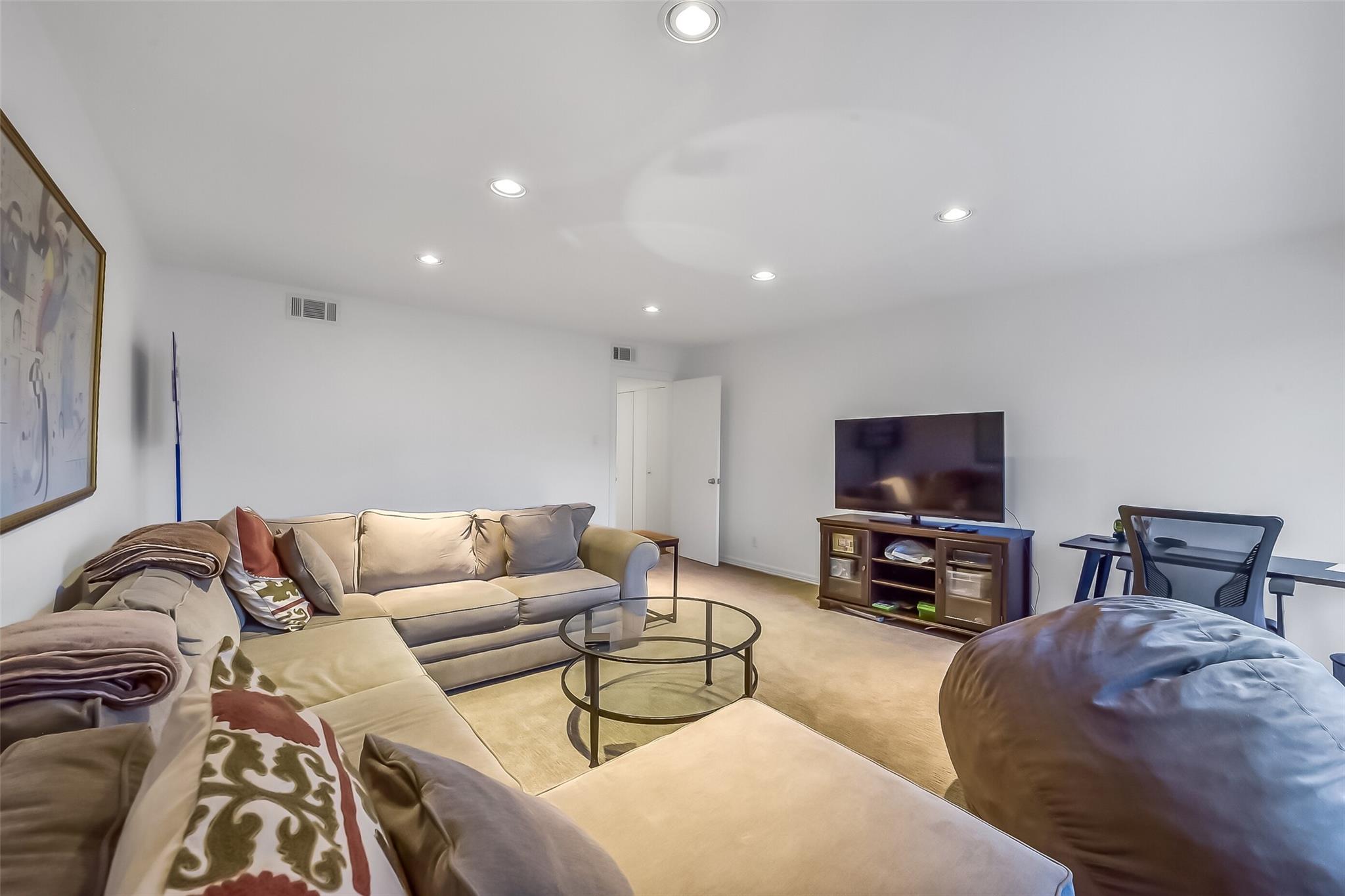 5107 Contour Place