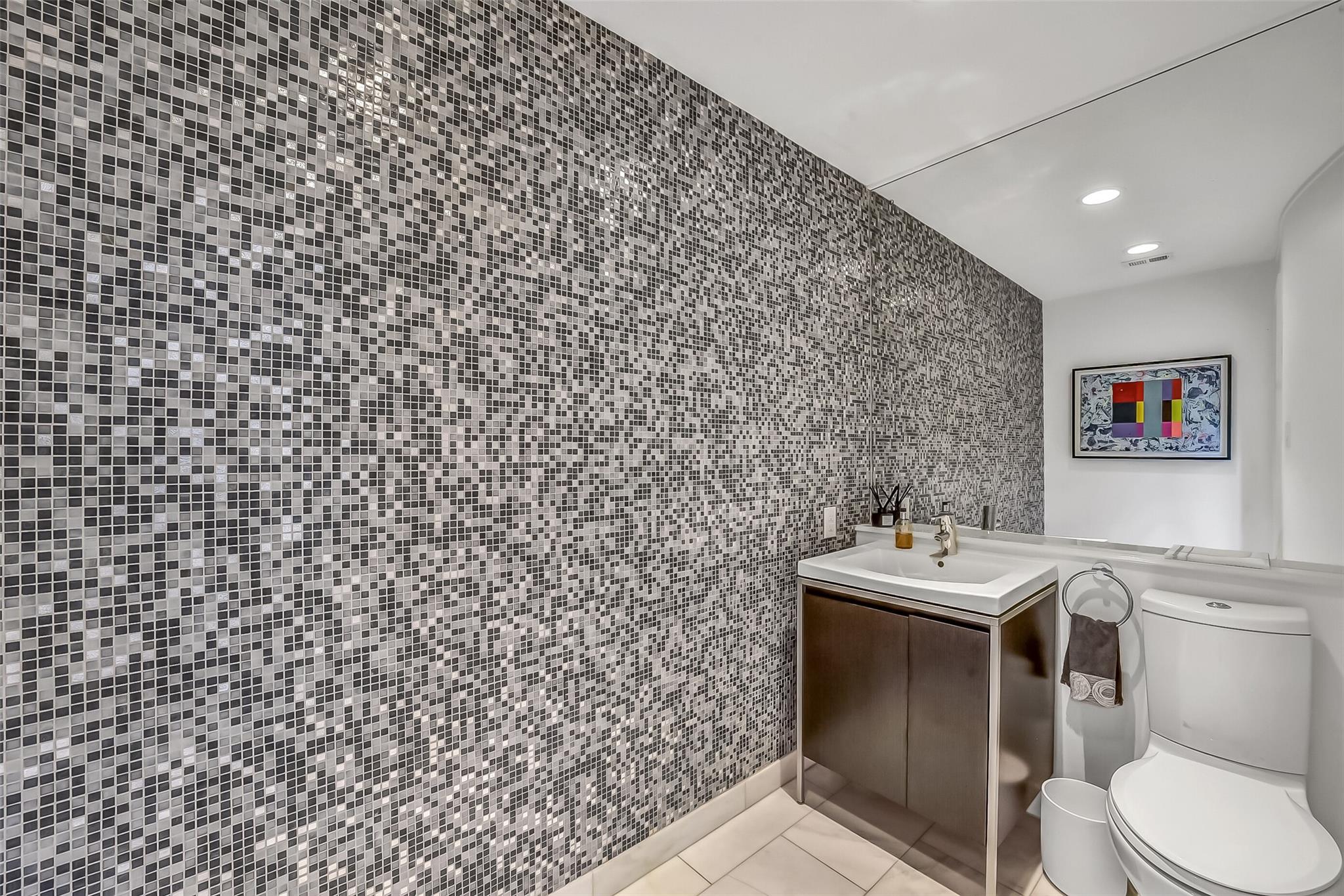 5107 Contour Place