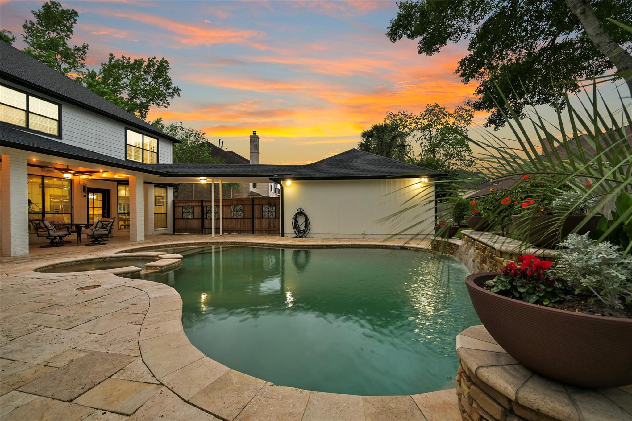 15431 Greens Cove Way