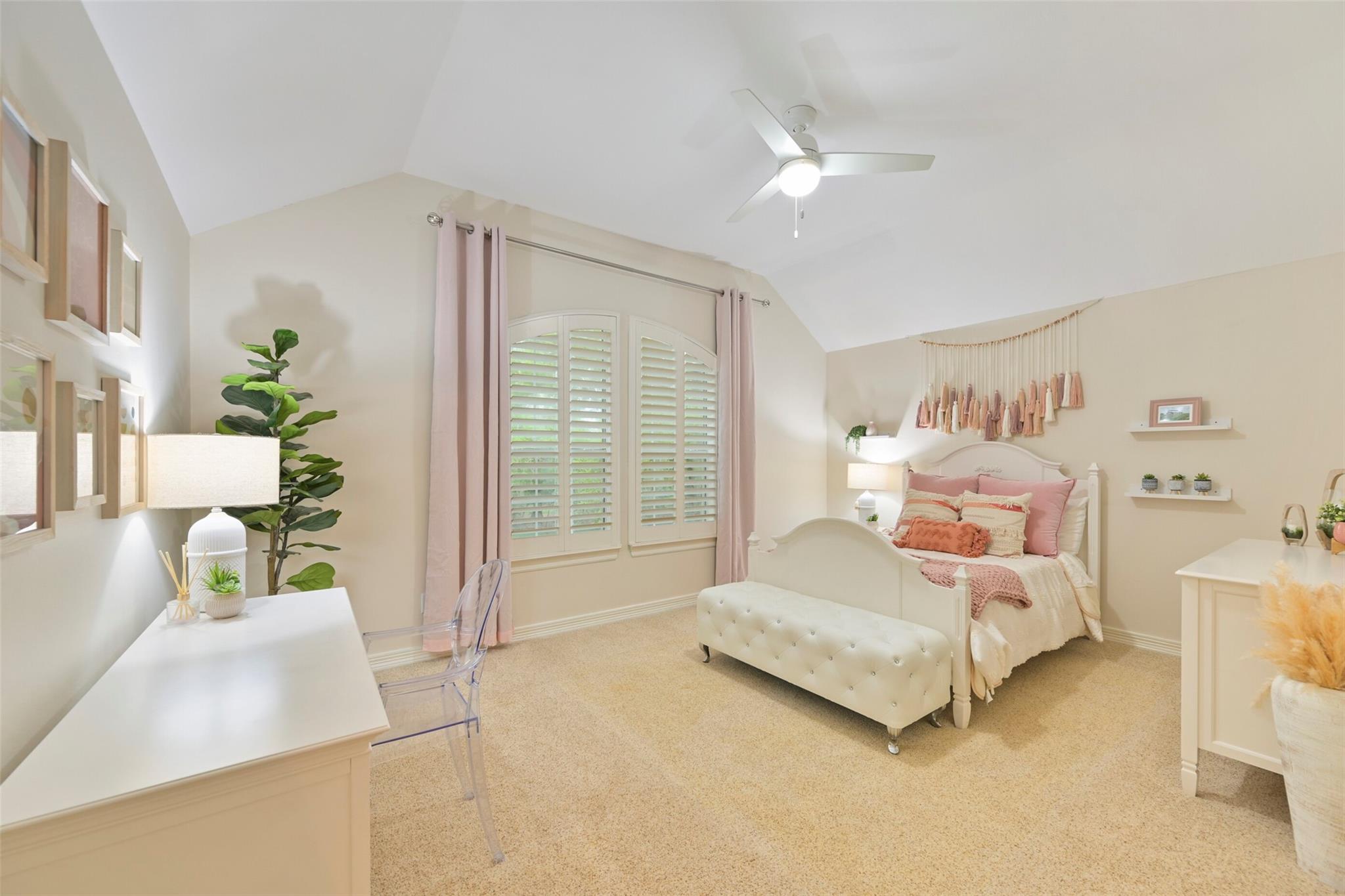 15431 Greens Cove Way