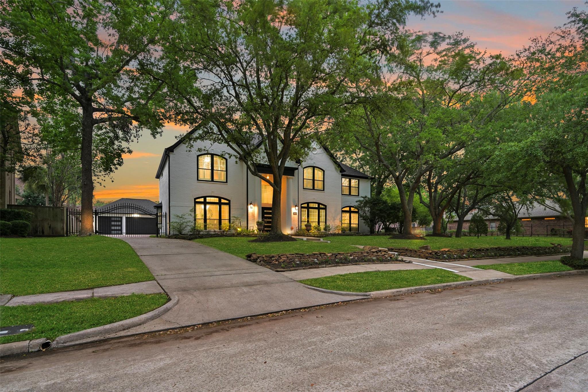 15431 Greens Cove Way