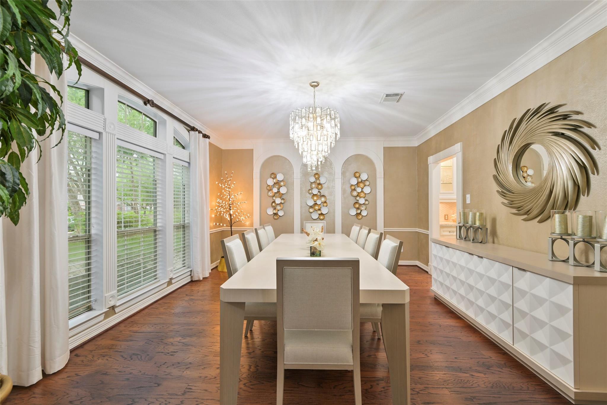 15431 Greens Cove Way