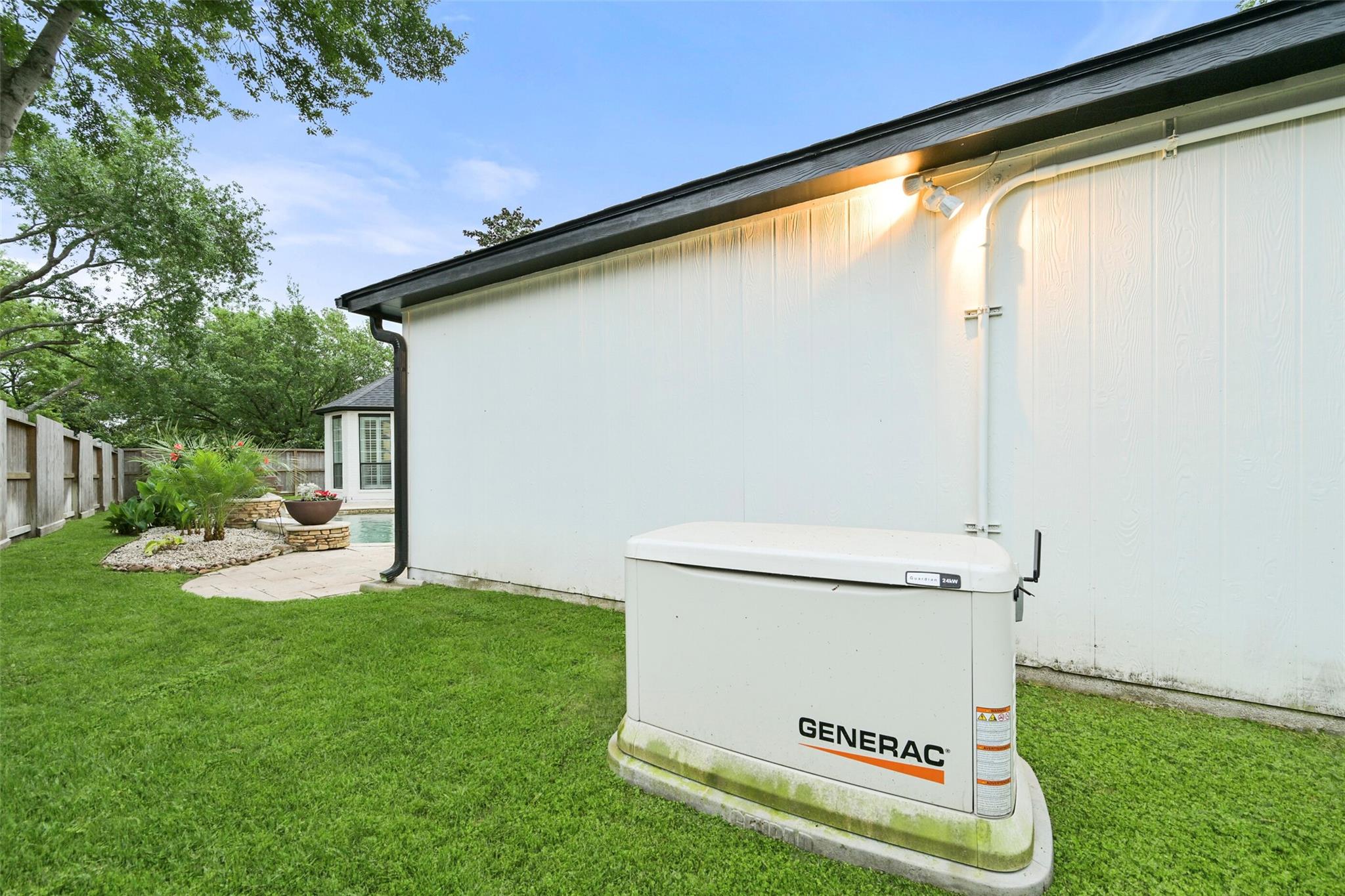 15431 Greens Cove Way