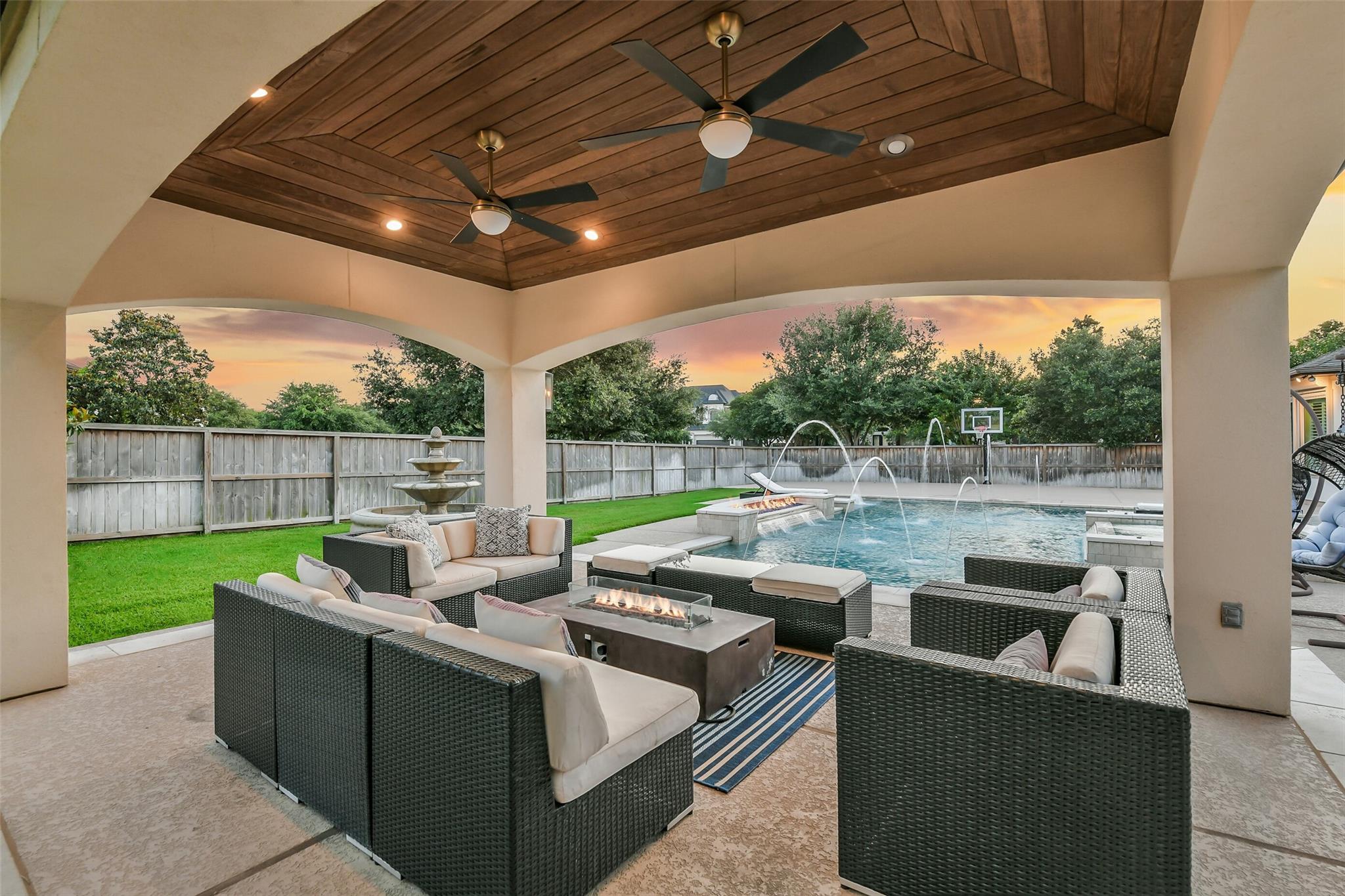 27711 Stonehurst Lane