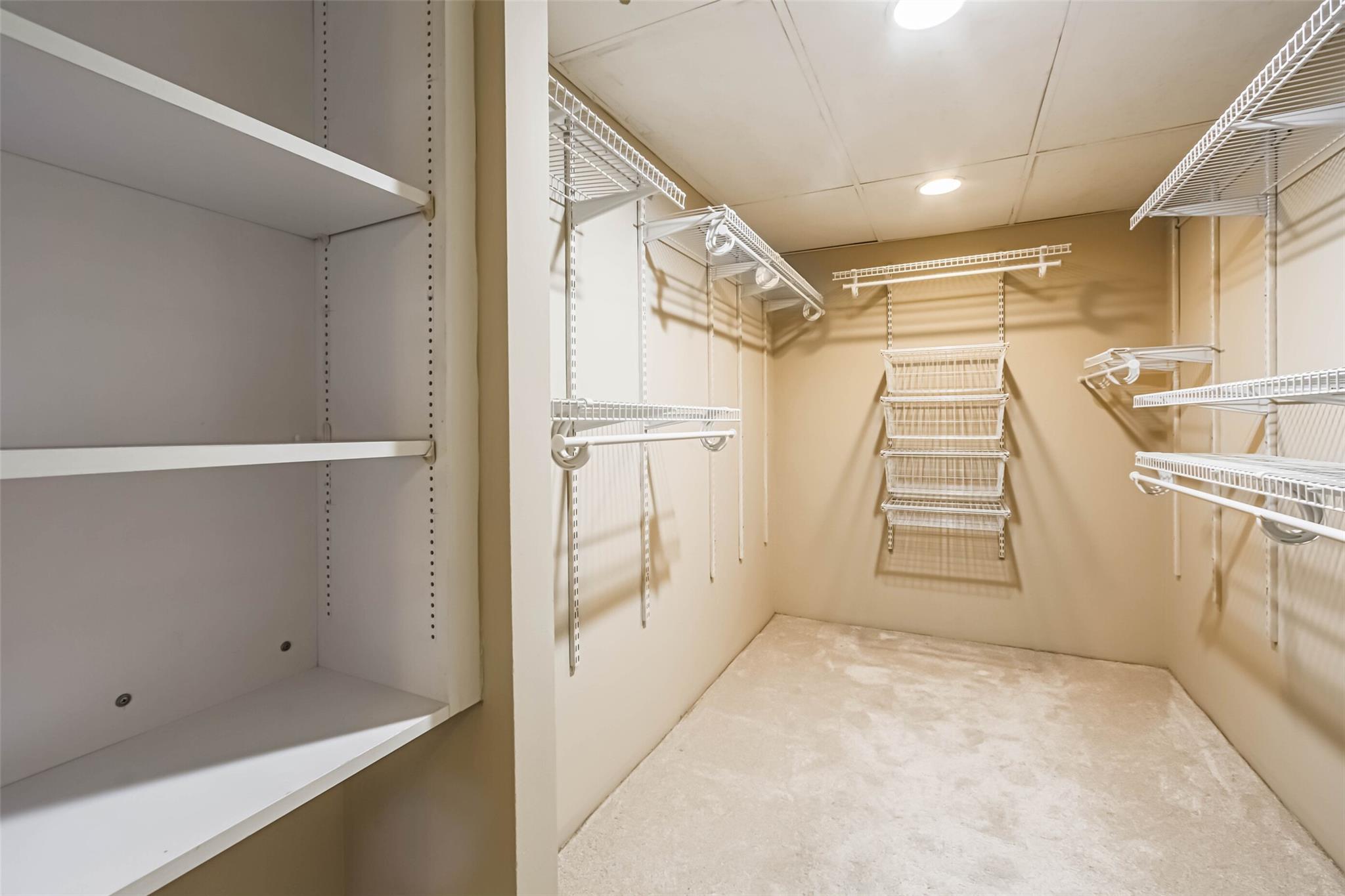 15 Greenway Plaza # 5C