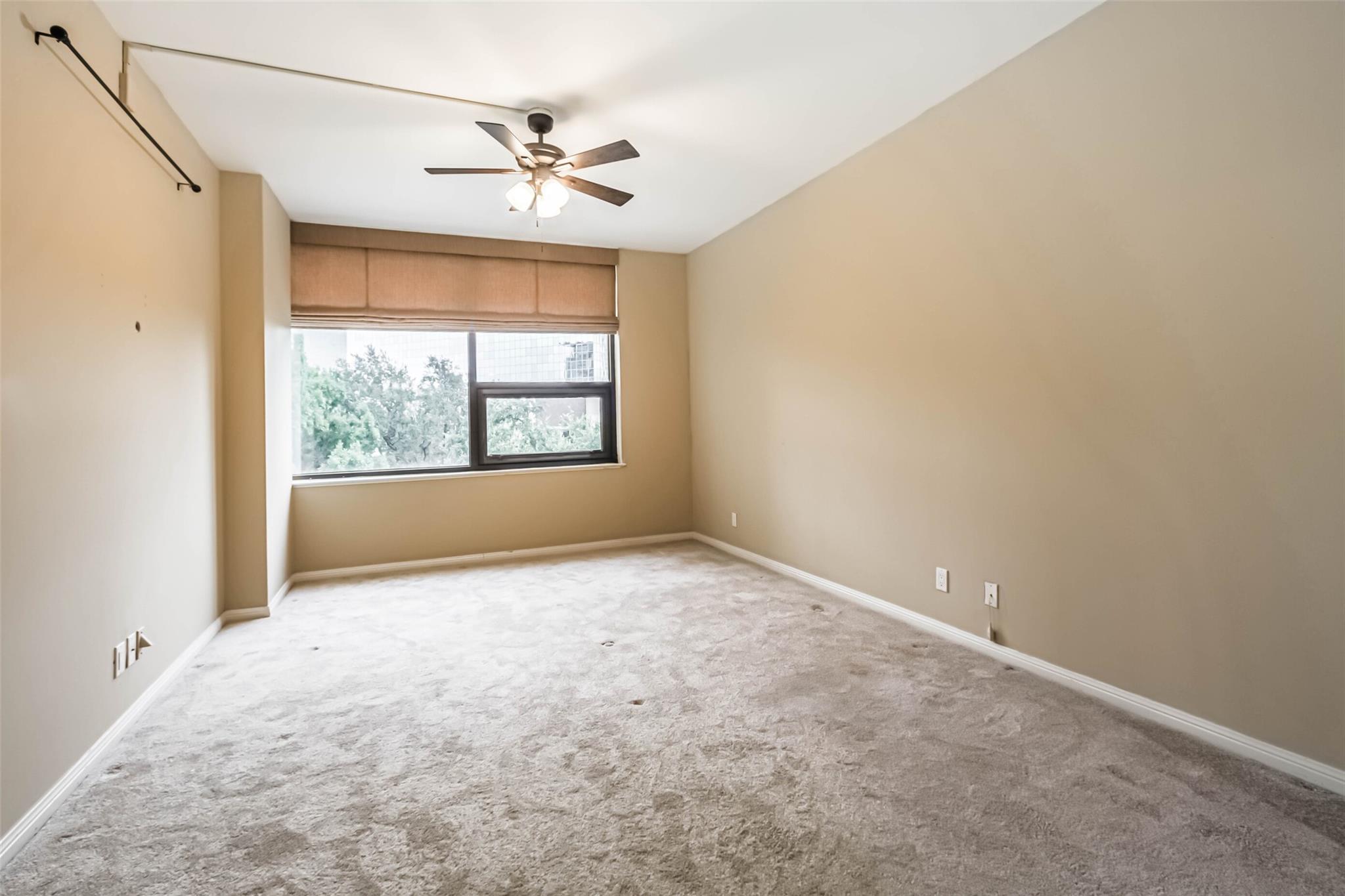 15 Greenway Plaza # 5C