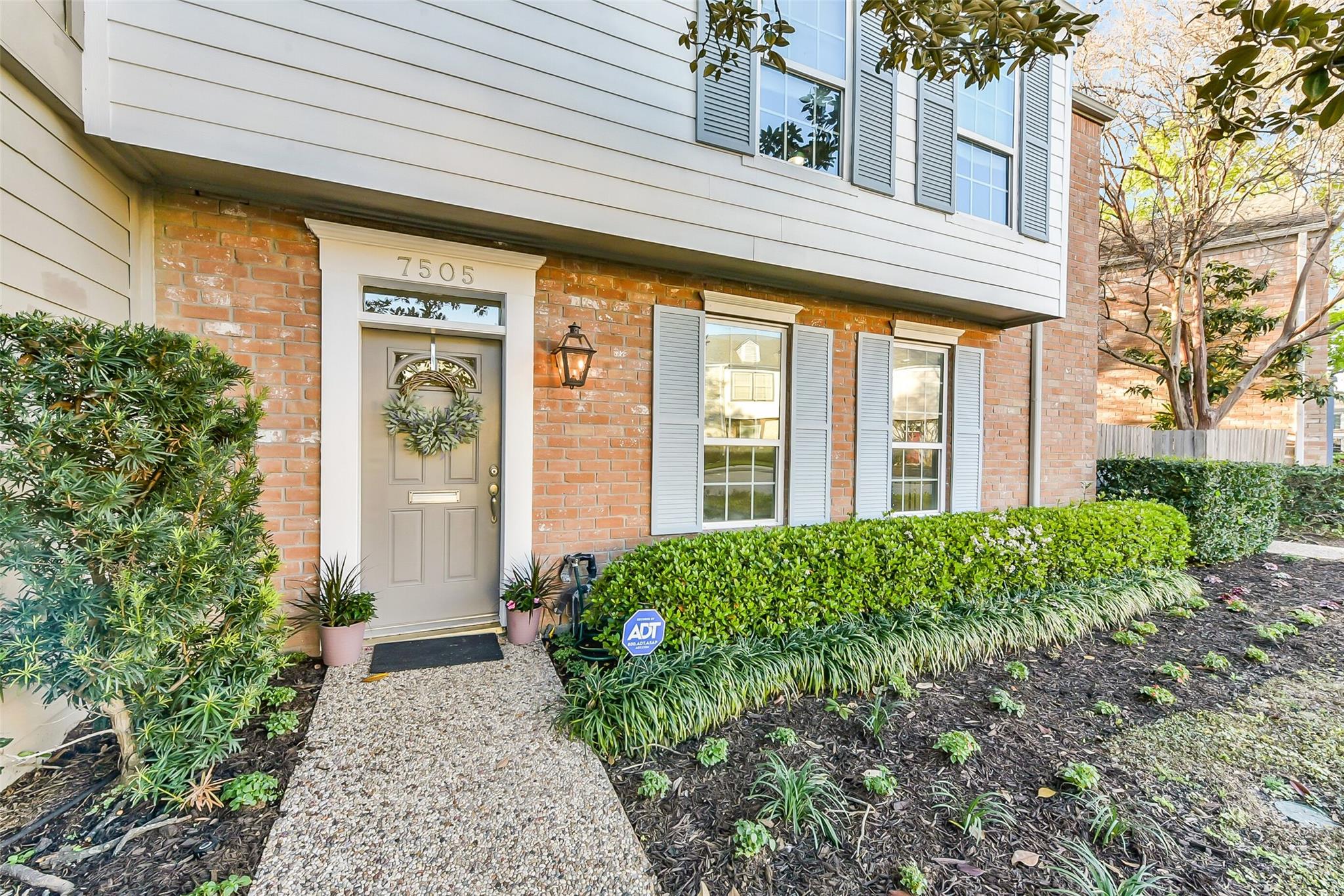 7505 Brompton Street # 7505