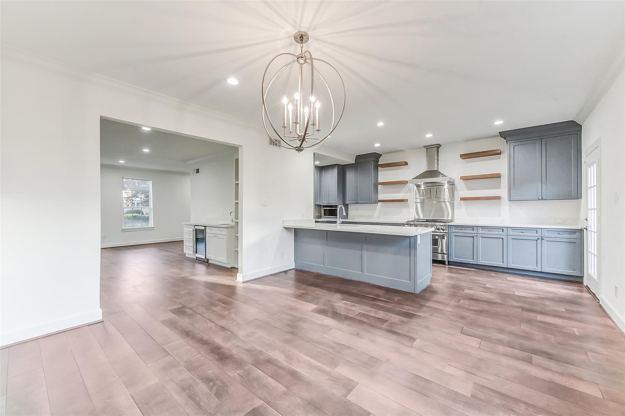 7505 Brompton Street # 7505