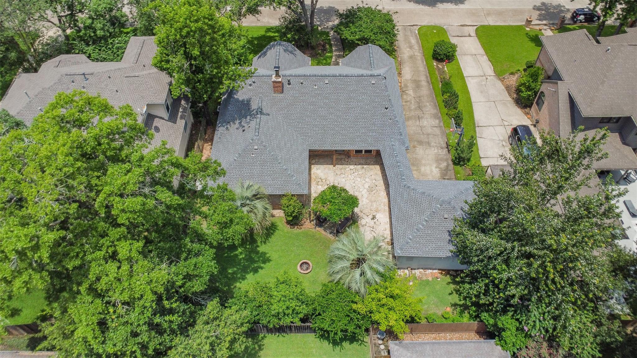 2810 Woodland Ridge Drive