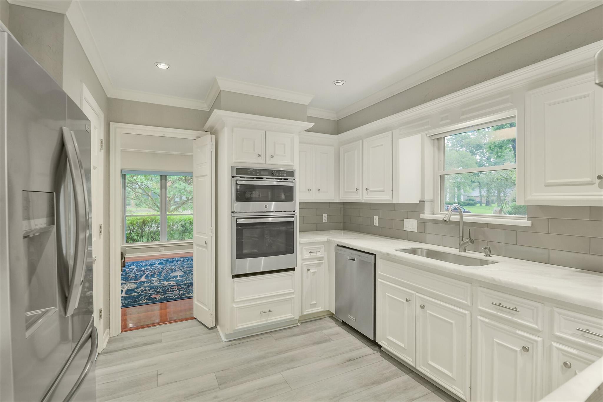2810 Woodland Ridge Drive