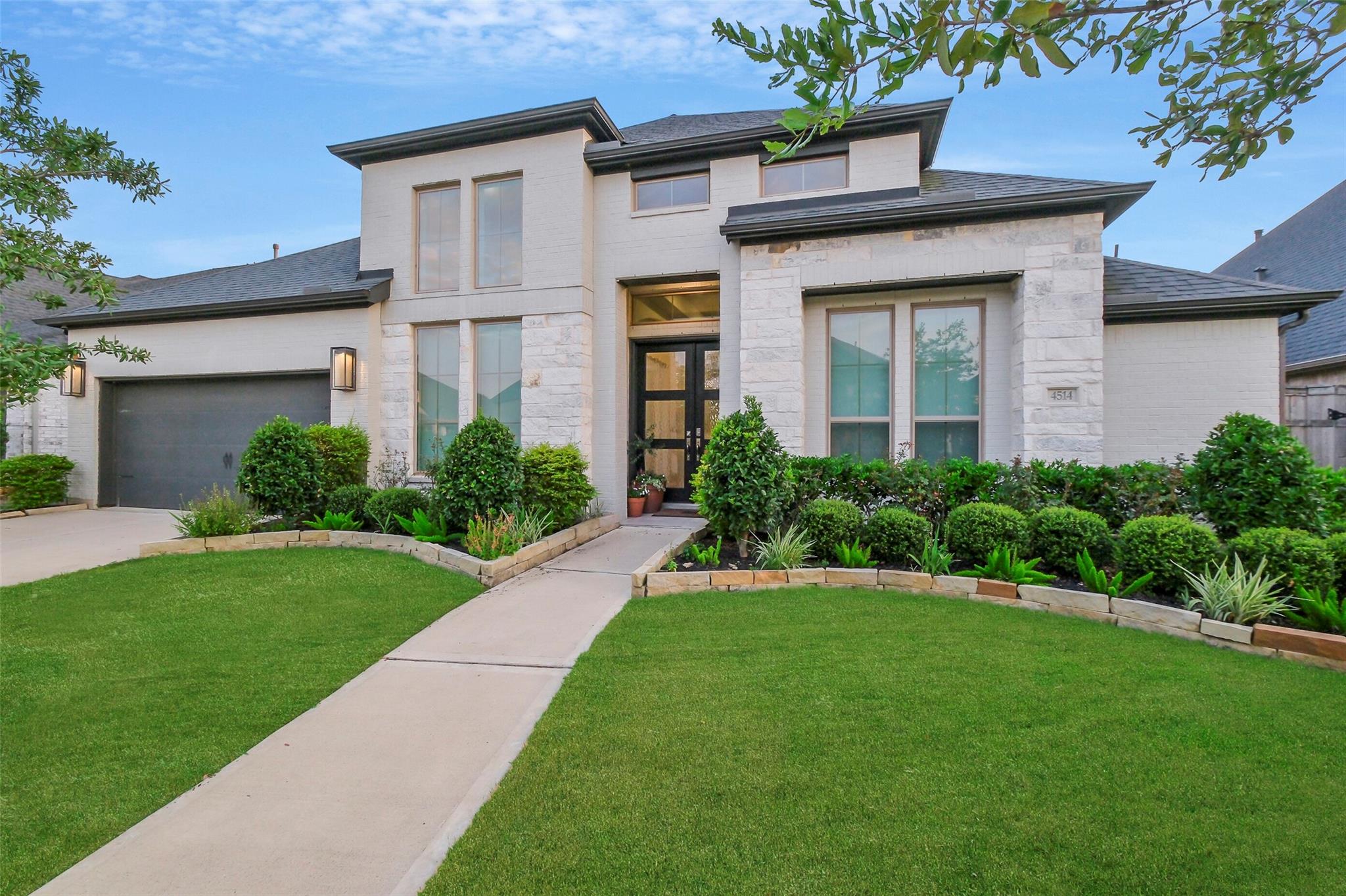 4514 Windy Oaks Drive