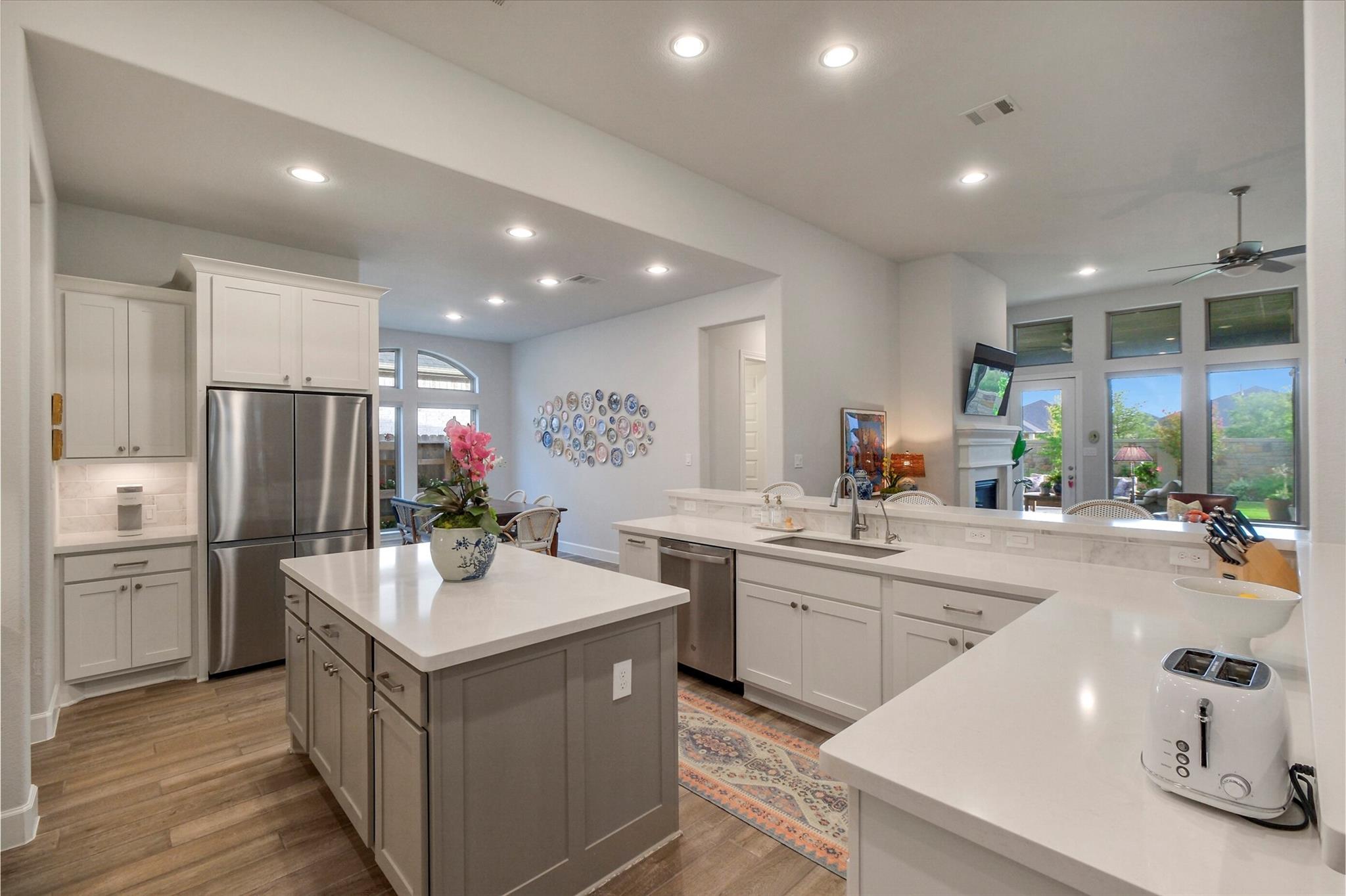 4514 Windy Oaks Drive