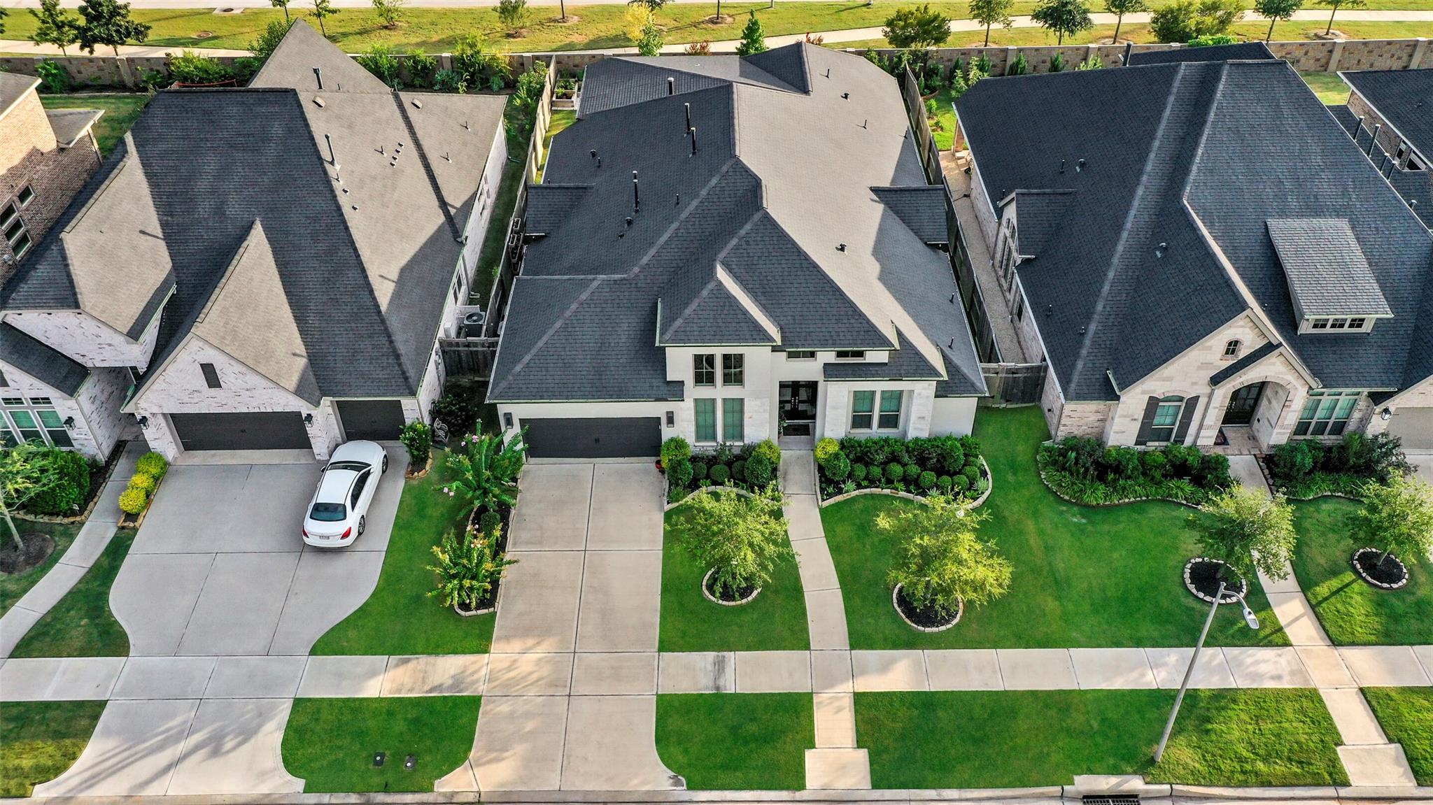4514 Windy Oaks Drive