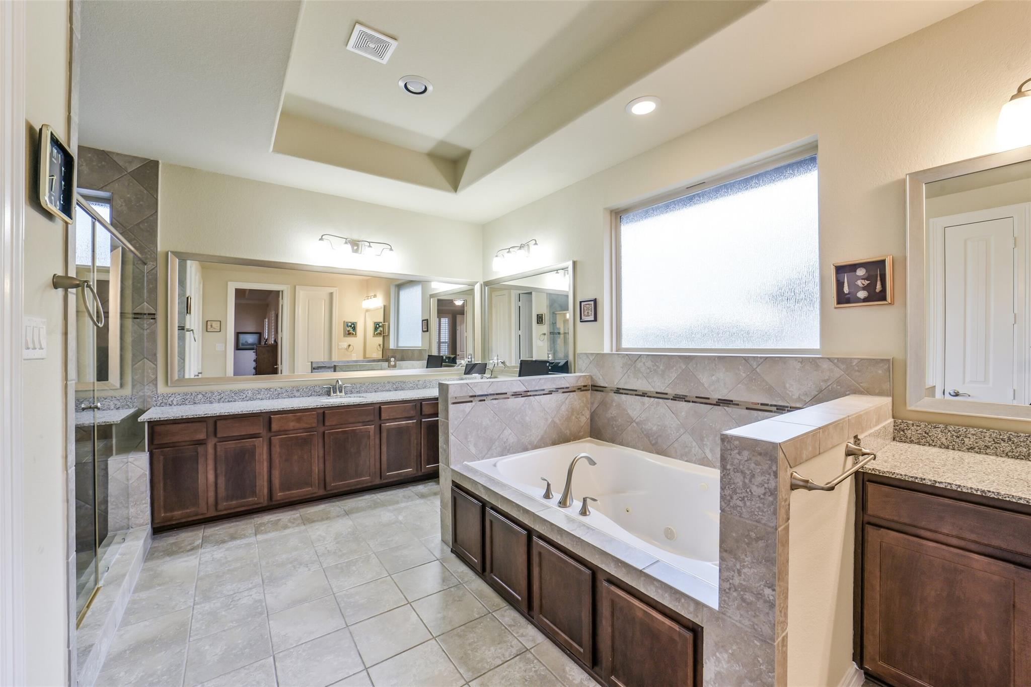 13205 Green Hills Drive