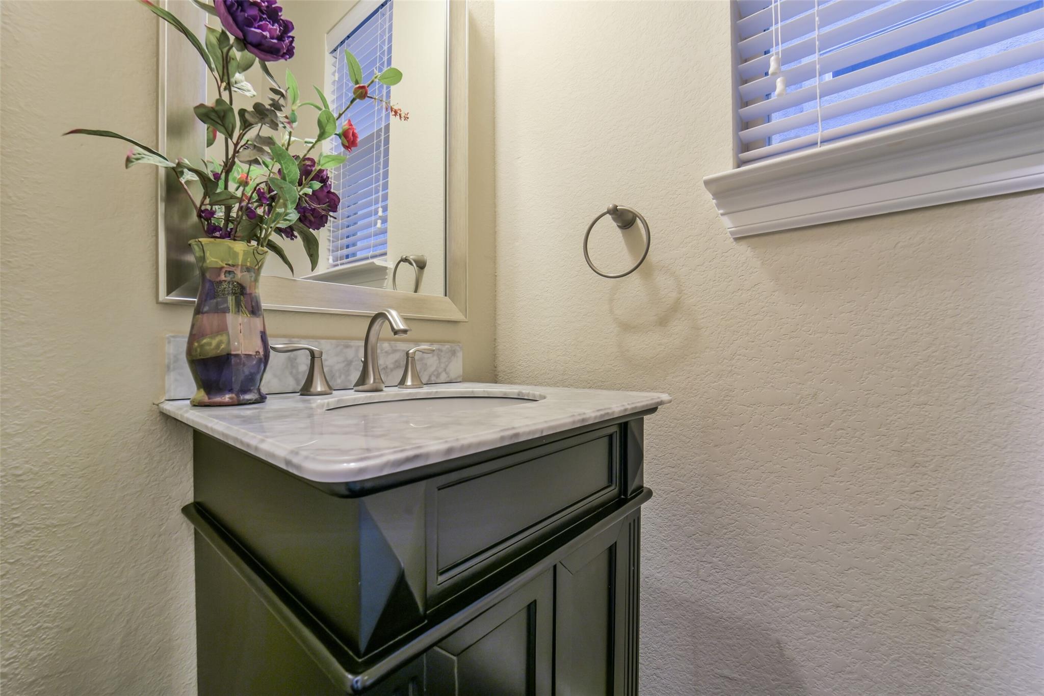 13205 Green Hills Drive