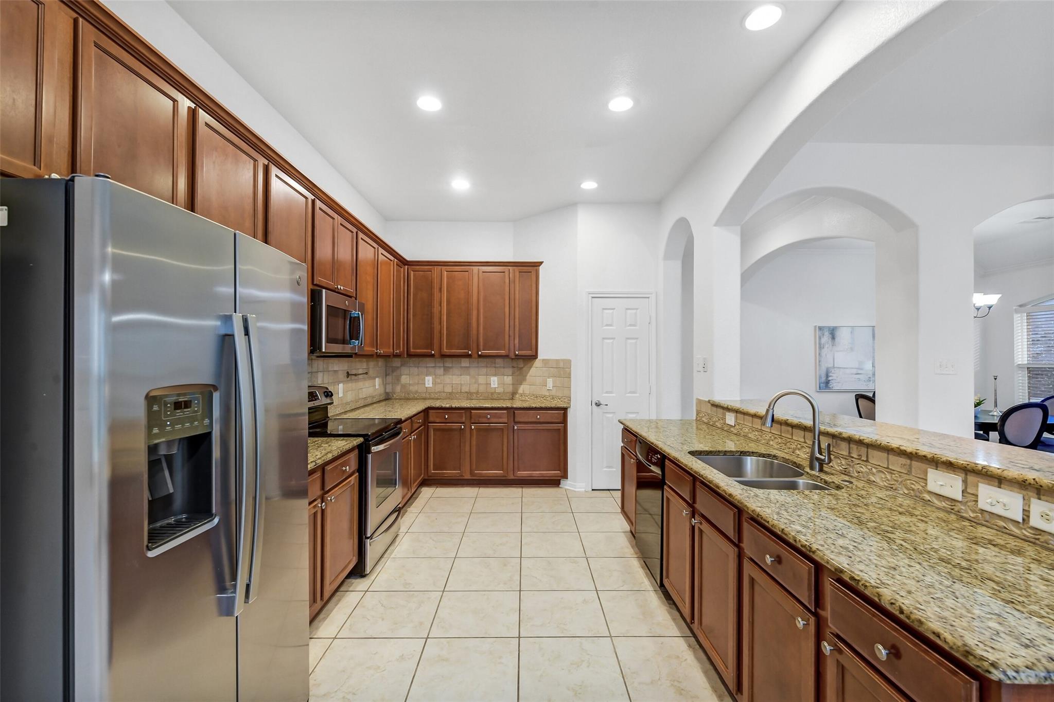 7014 Spruce View Court