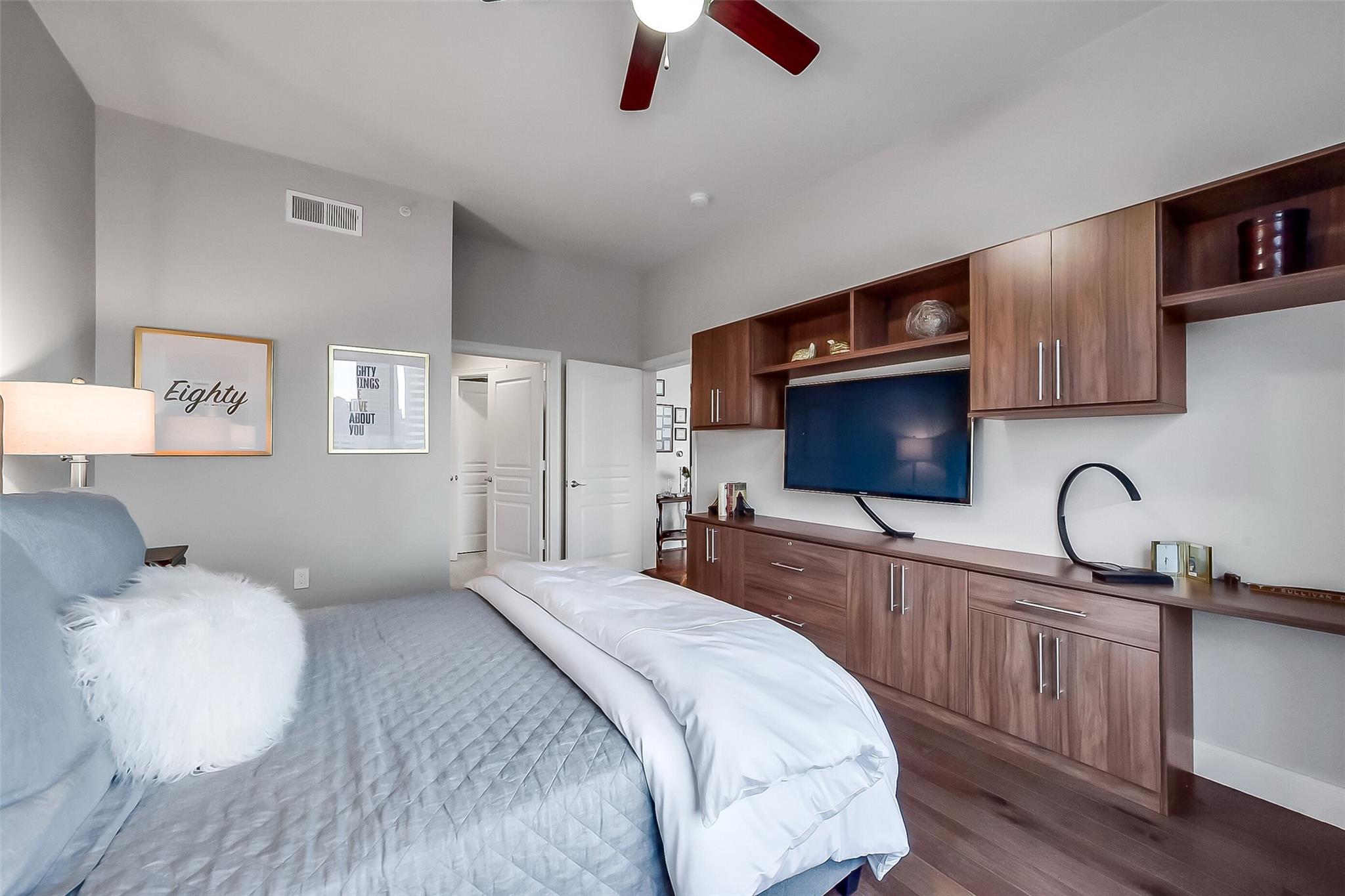 3333 Allen Parkway # 710