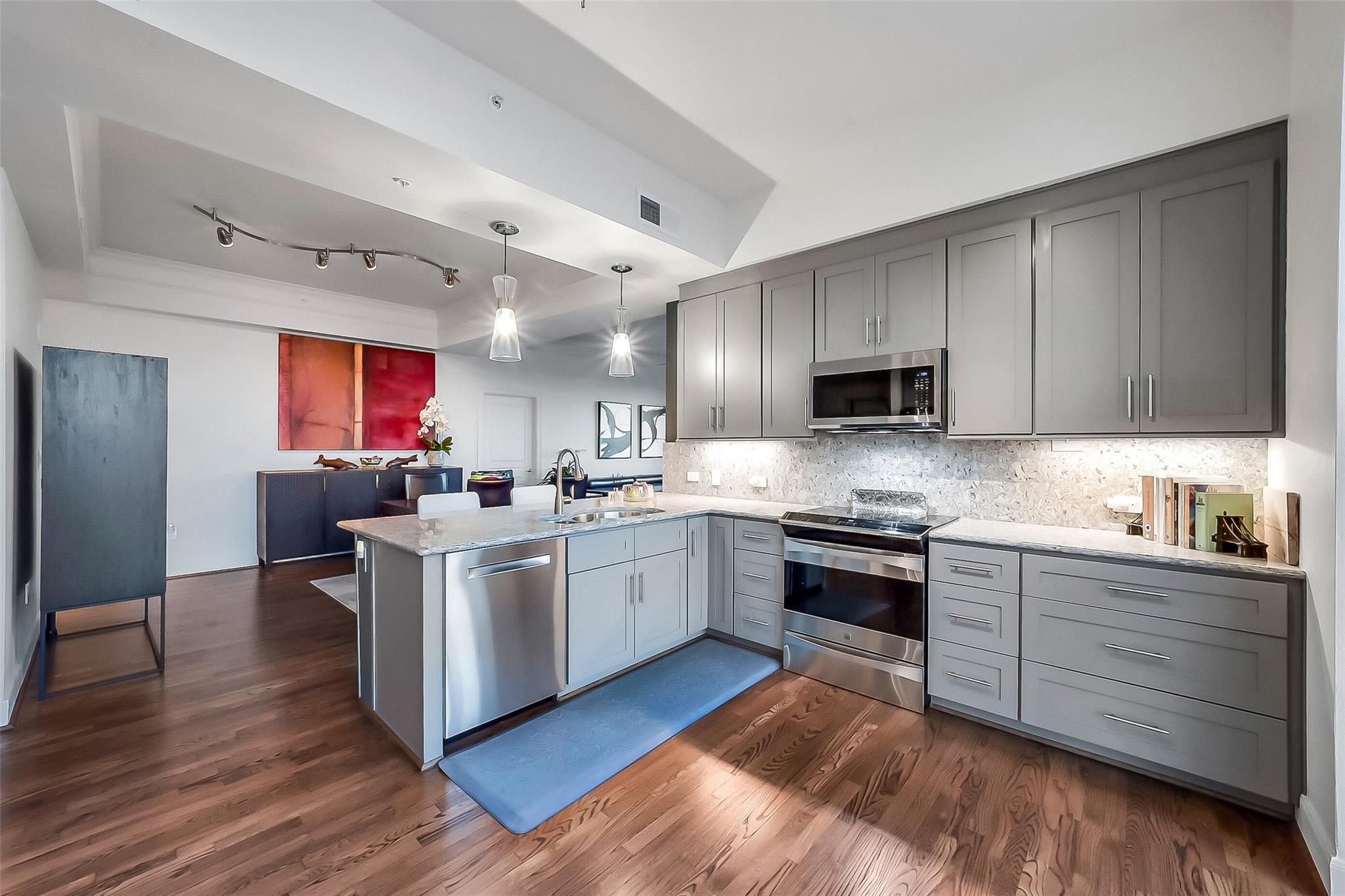 3333 Allen Parkway # 710