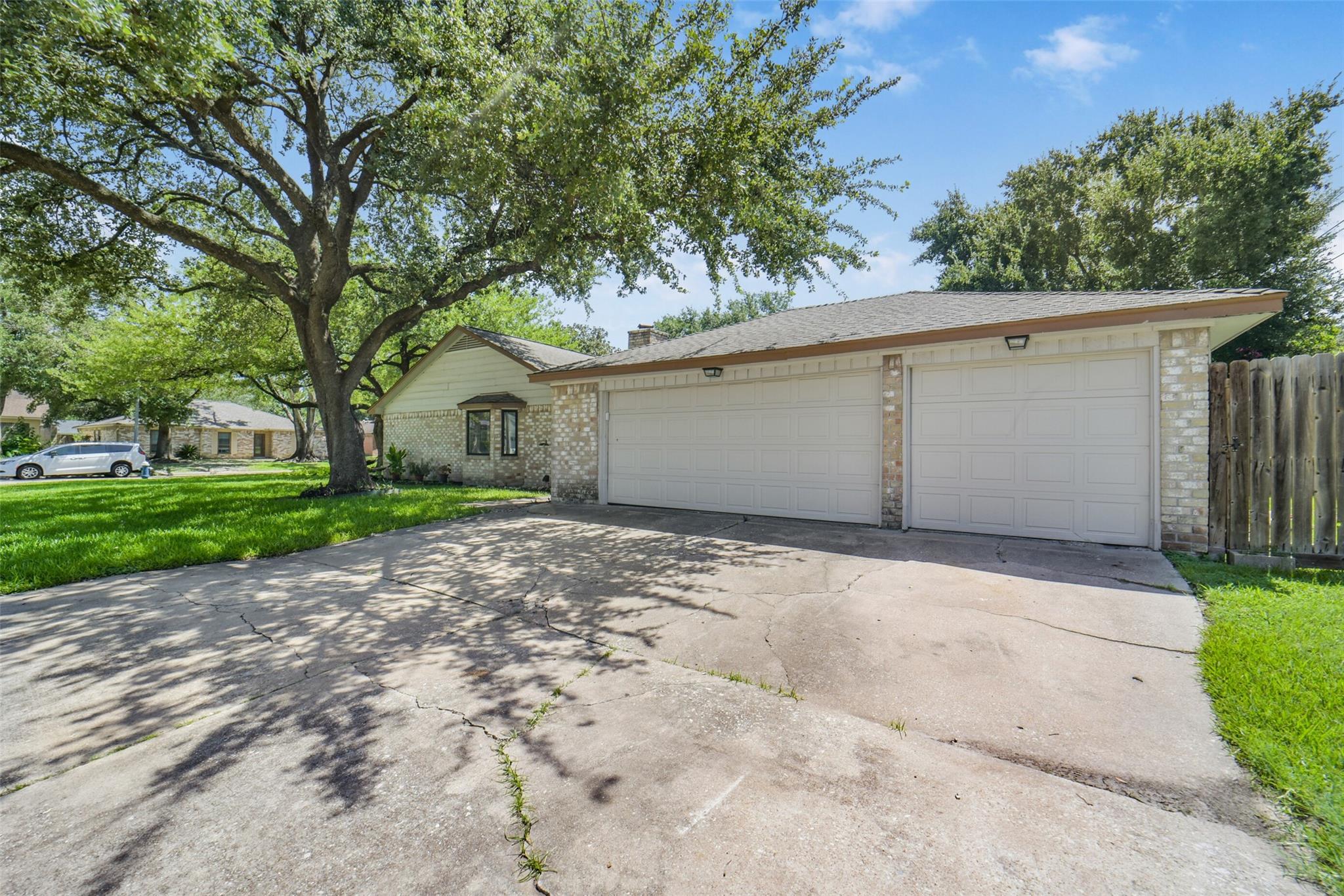 13615 Pepper Knoll Drive