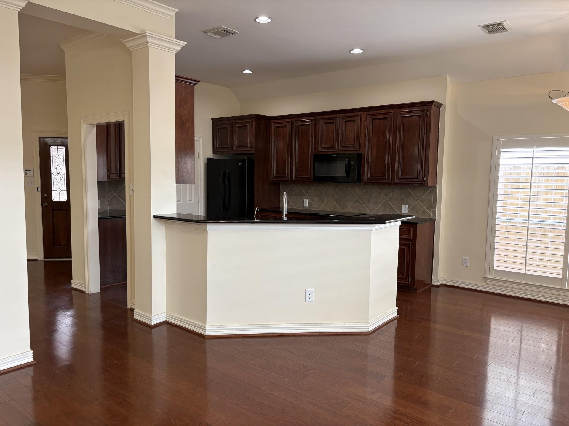 1222 Seamist Drive