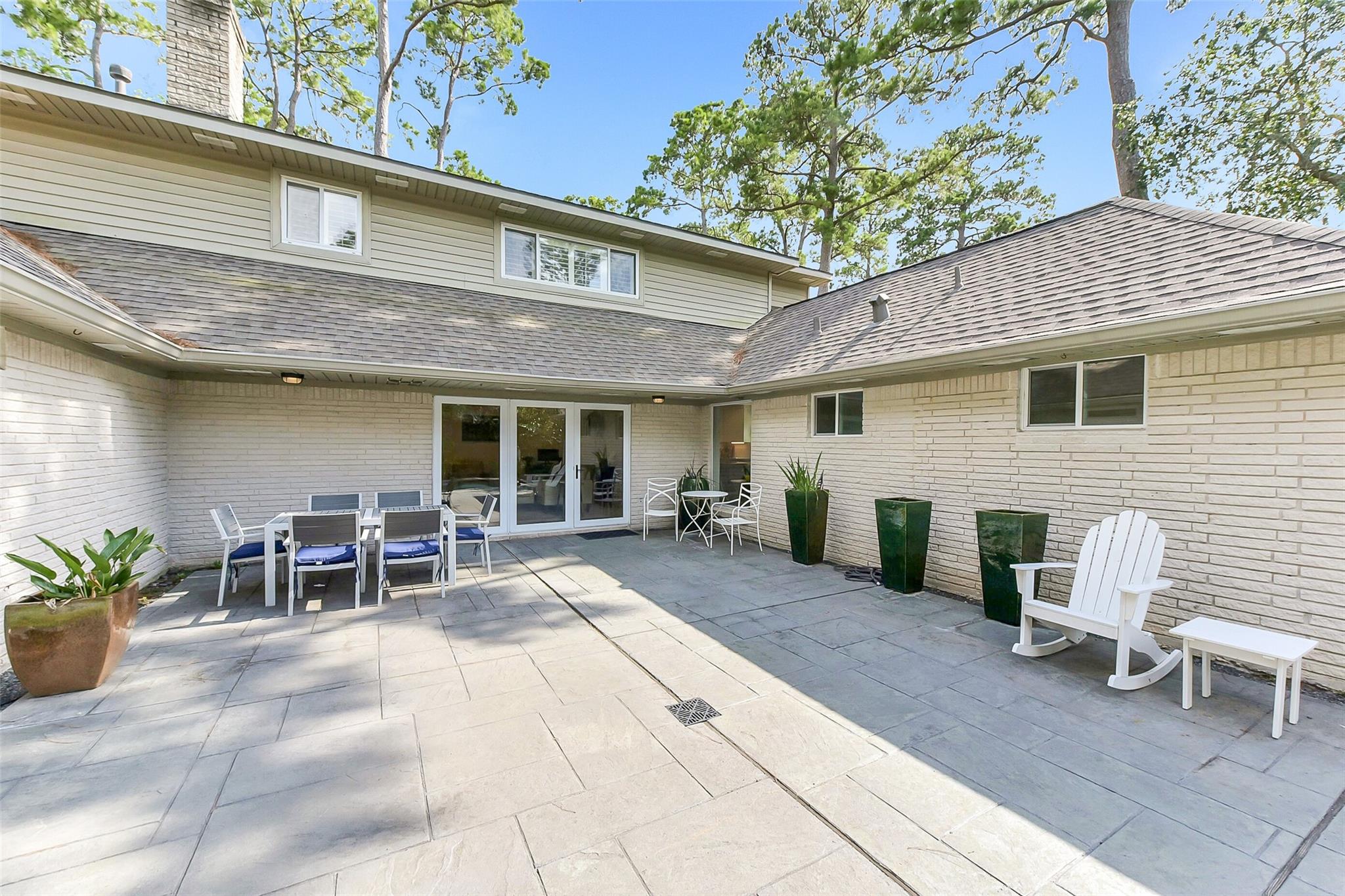 12326 Old Oaks Drive