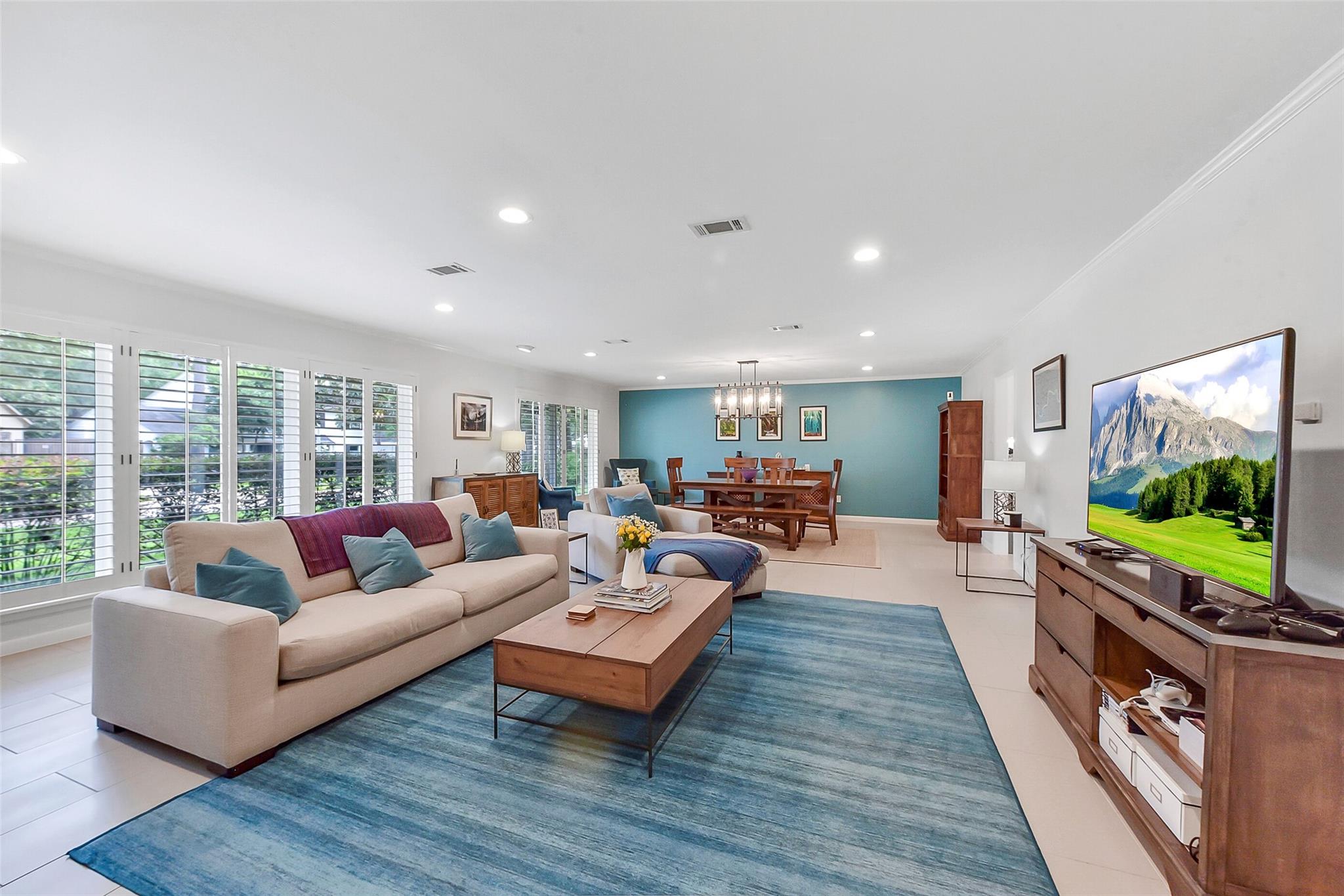 12326 Old Oaks Drive