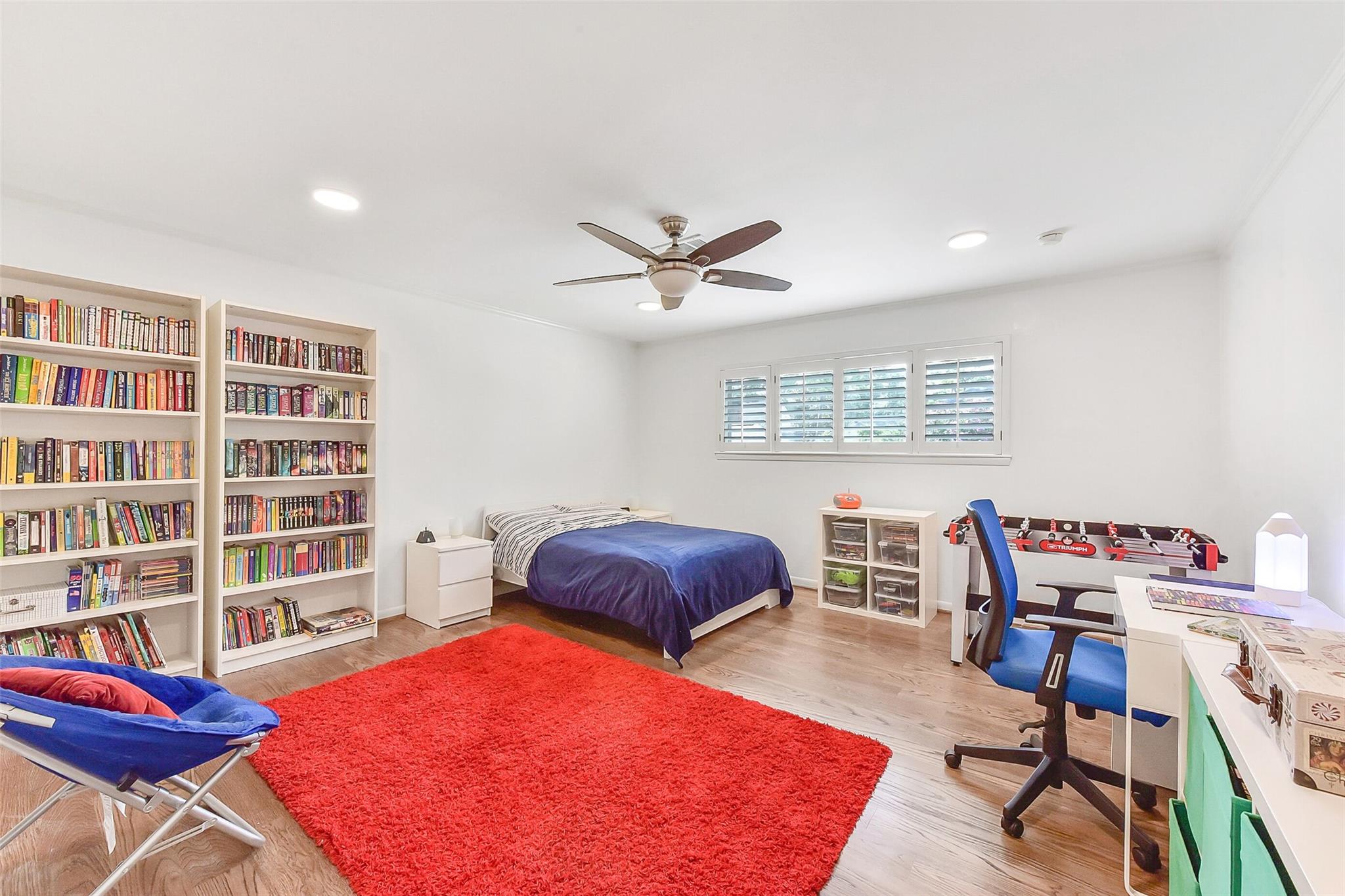 12326 Old Oaks Drive