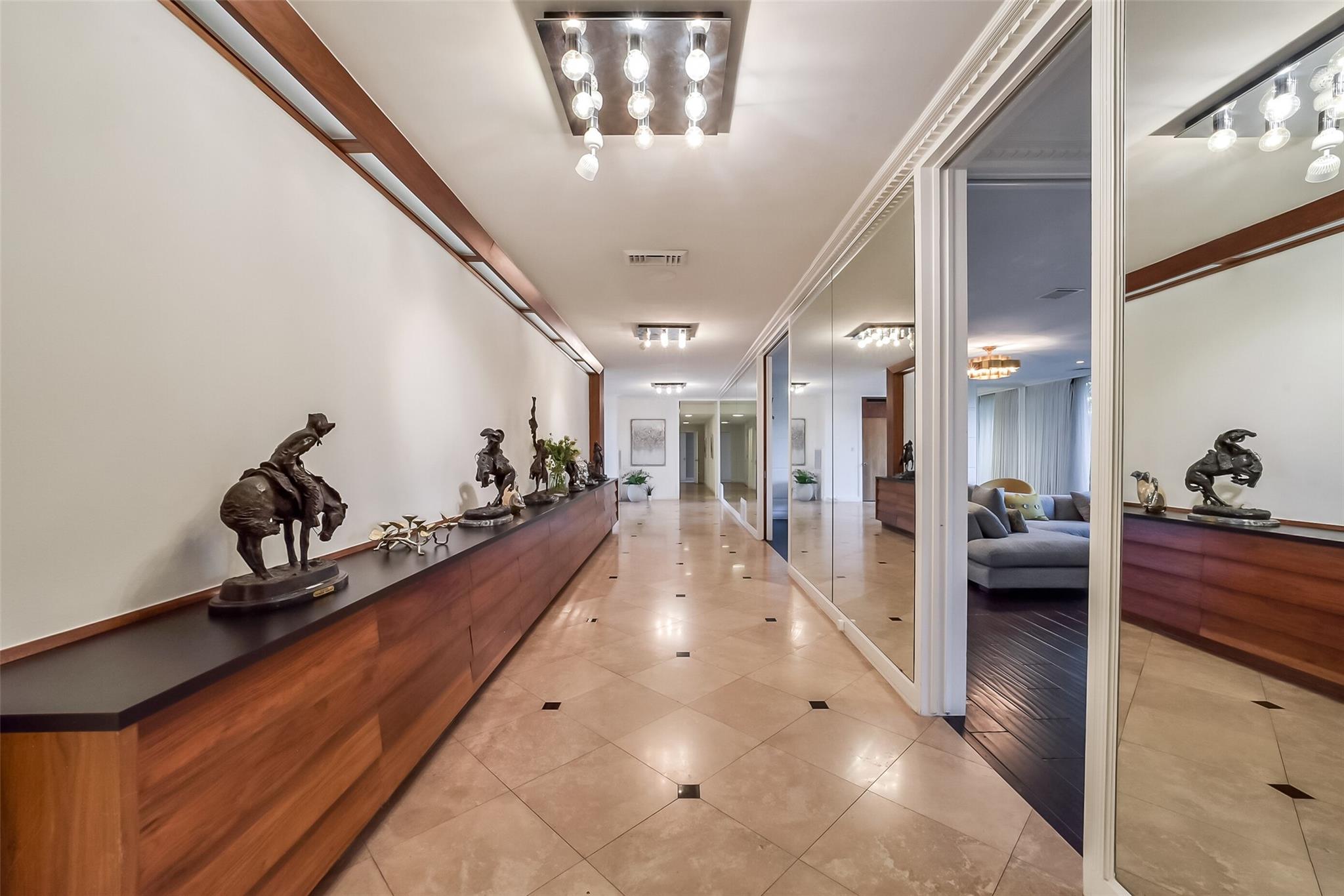 210 Pine Hollow Lane