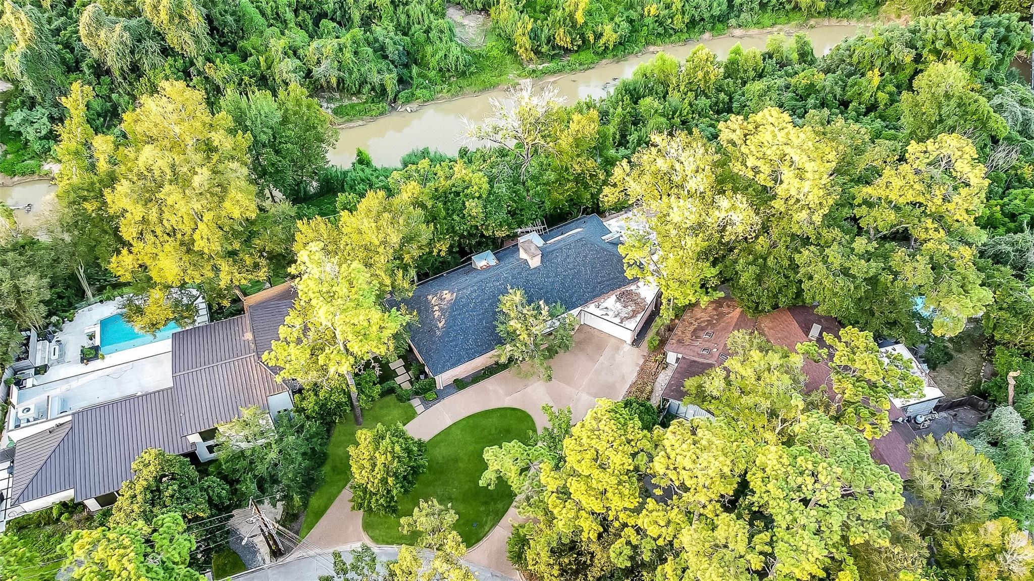 210 Pine Hollow Lane