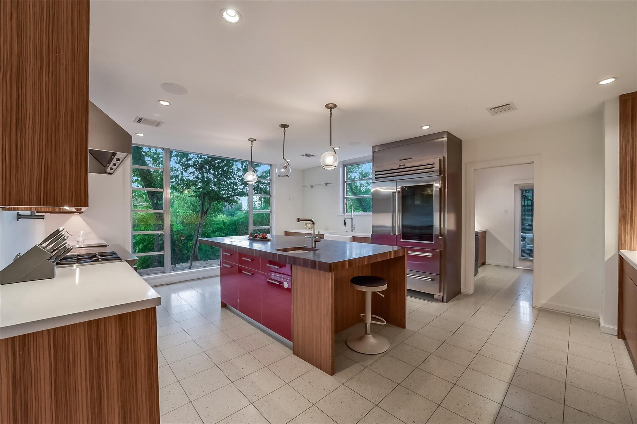 210 Pine Hollow Lane