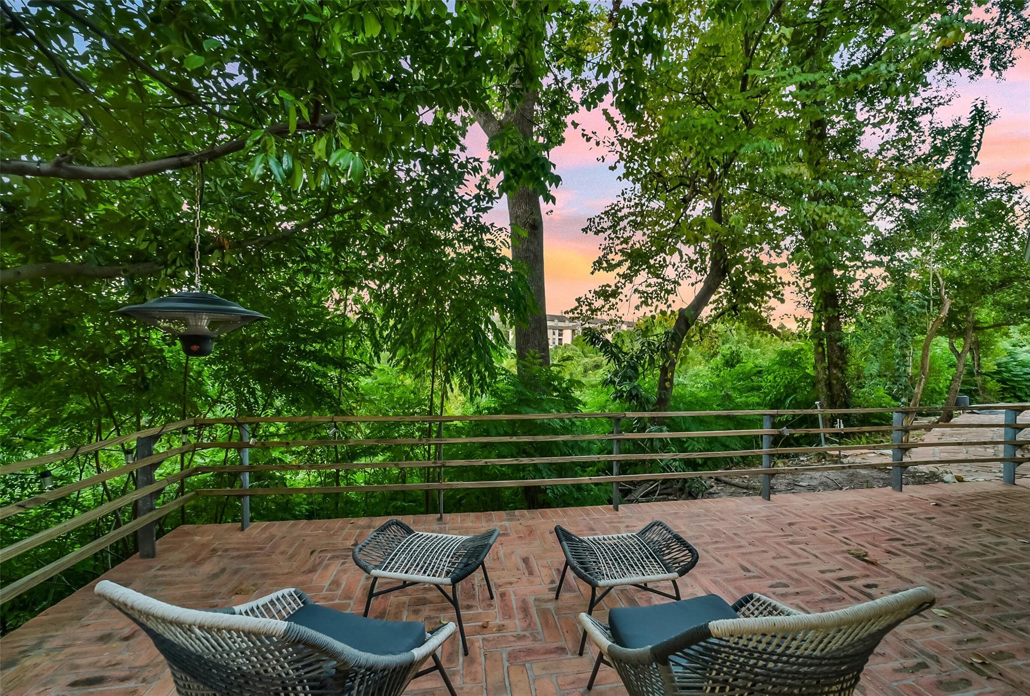 210 Pine Hollow Lane