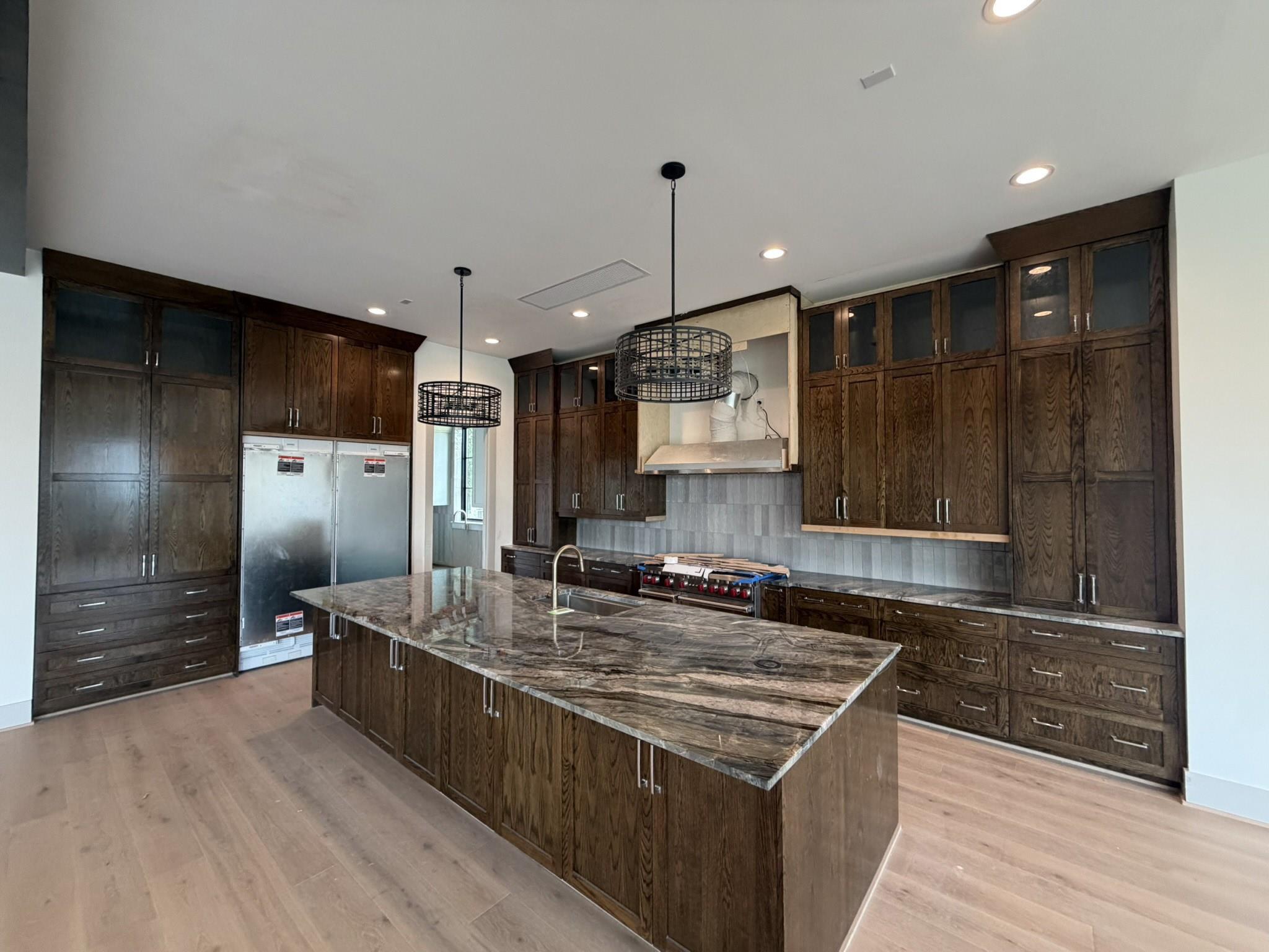 4927 Heatherglen Drive
