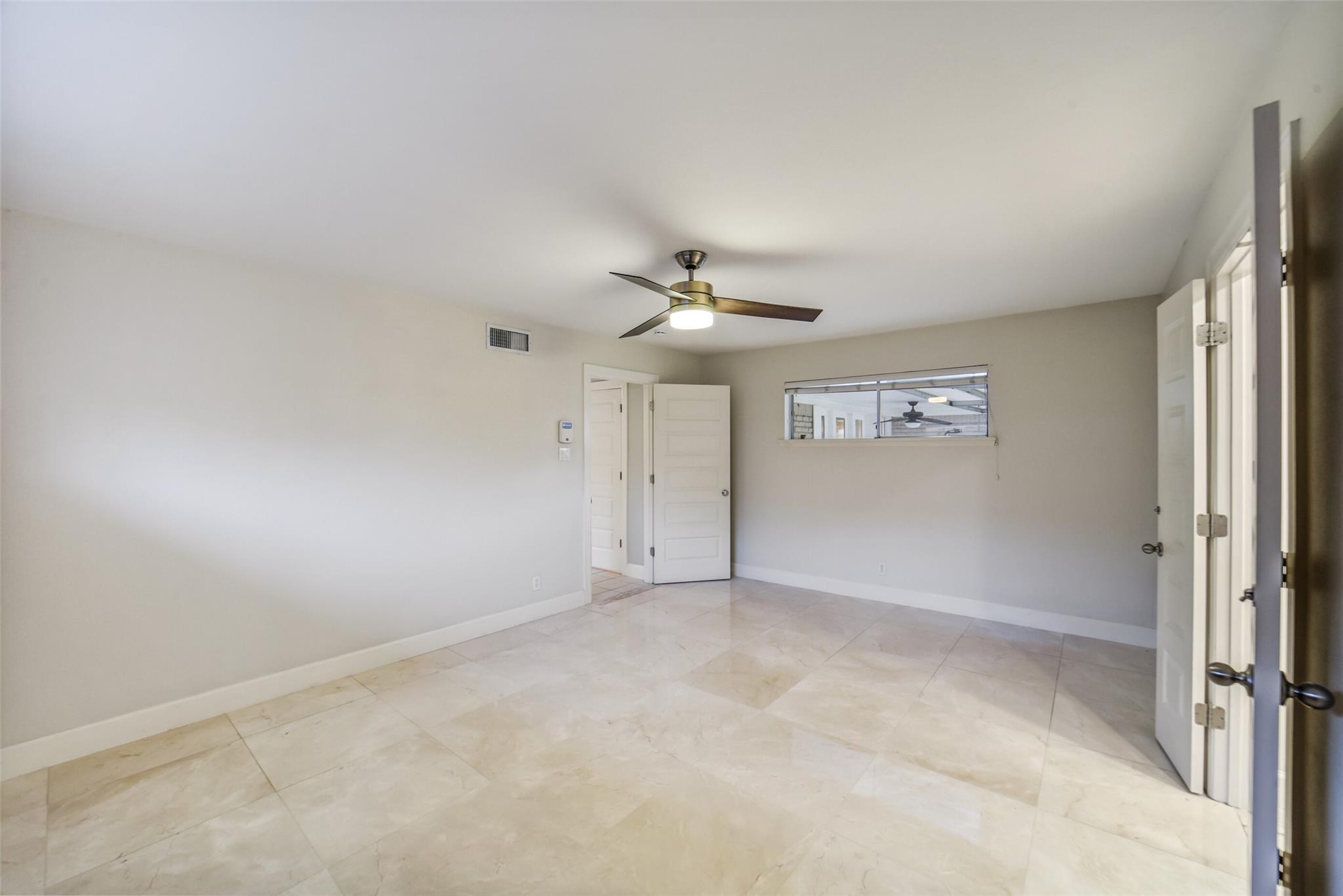 5322 Rutherglenn Drive