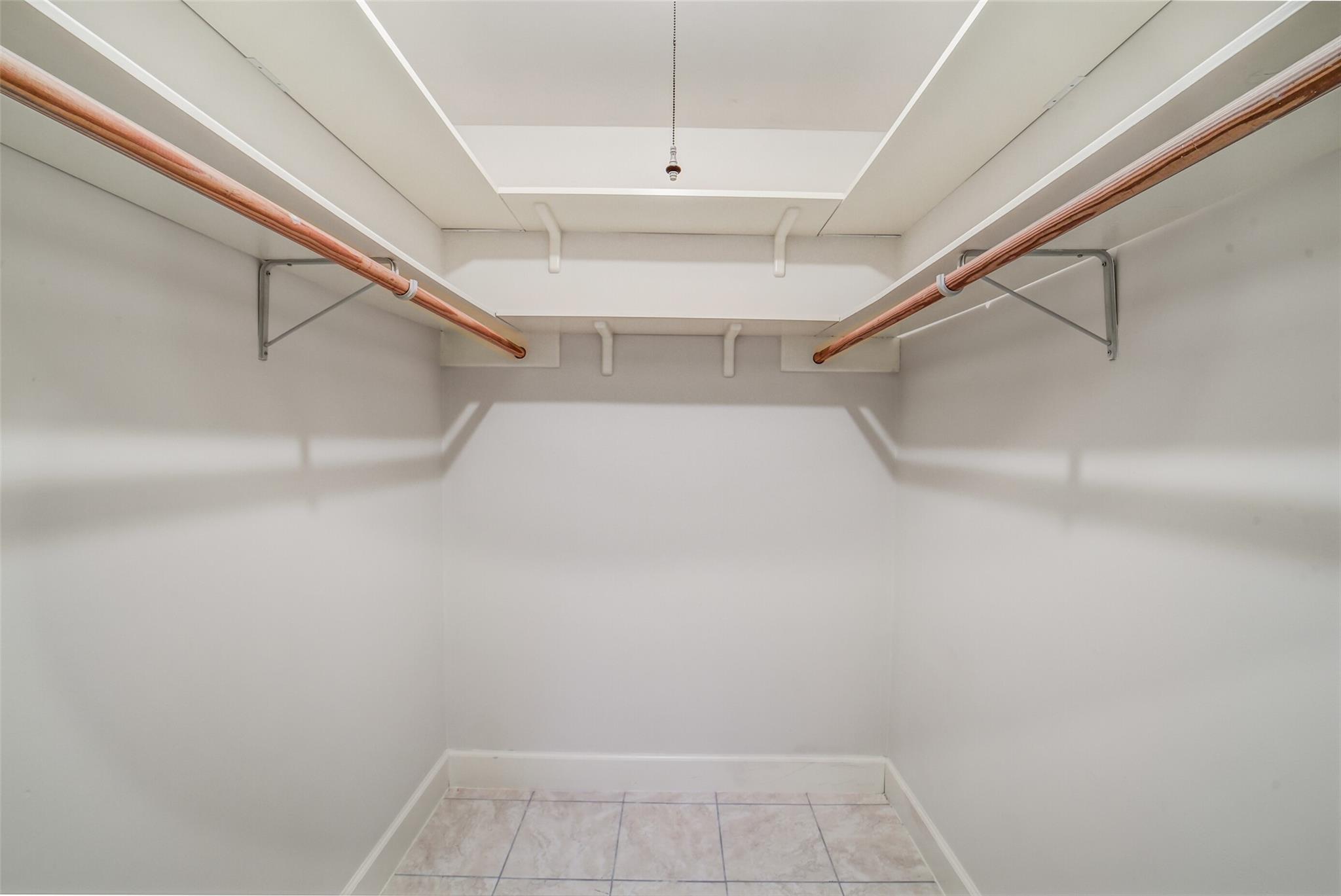 5322 Rutherglenn Drive