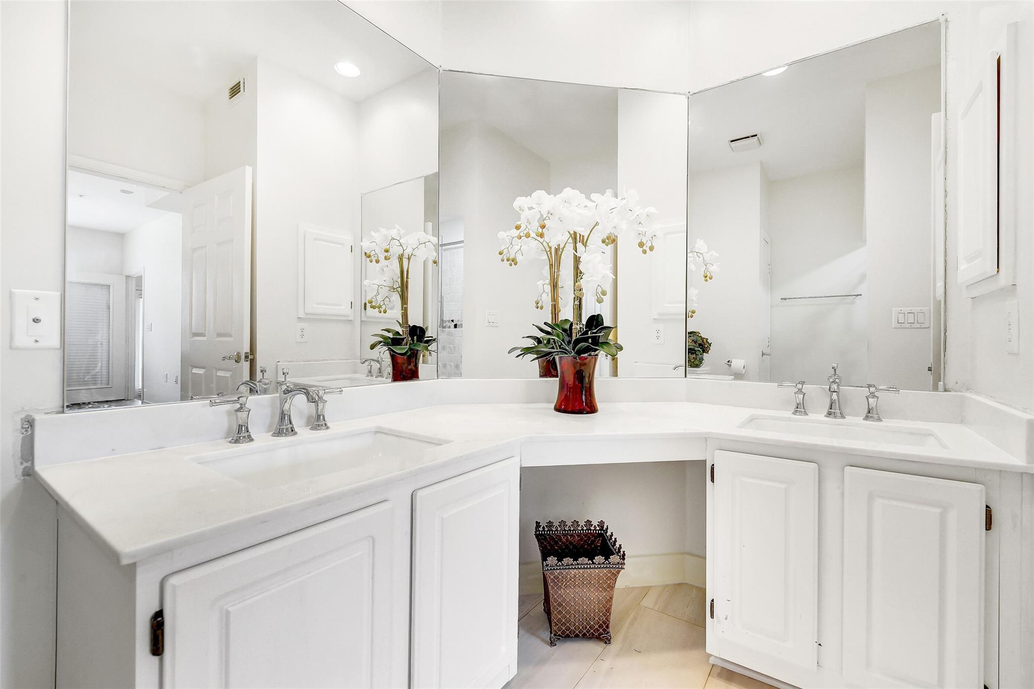 2400 Mccue Road # 315