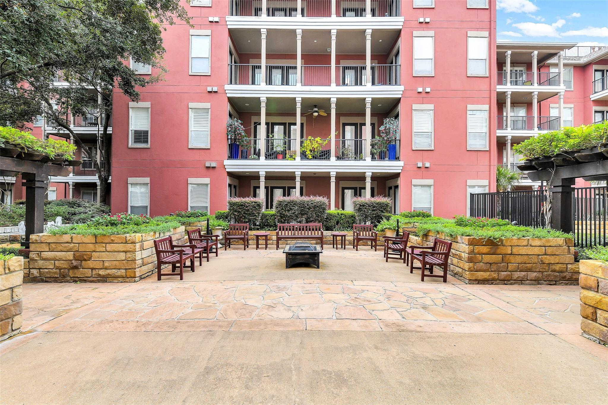 2400 Mccue Road # 315