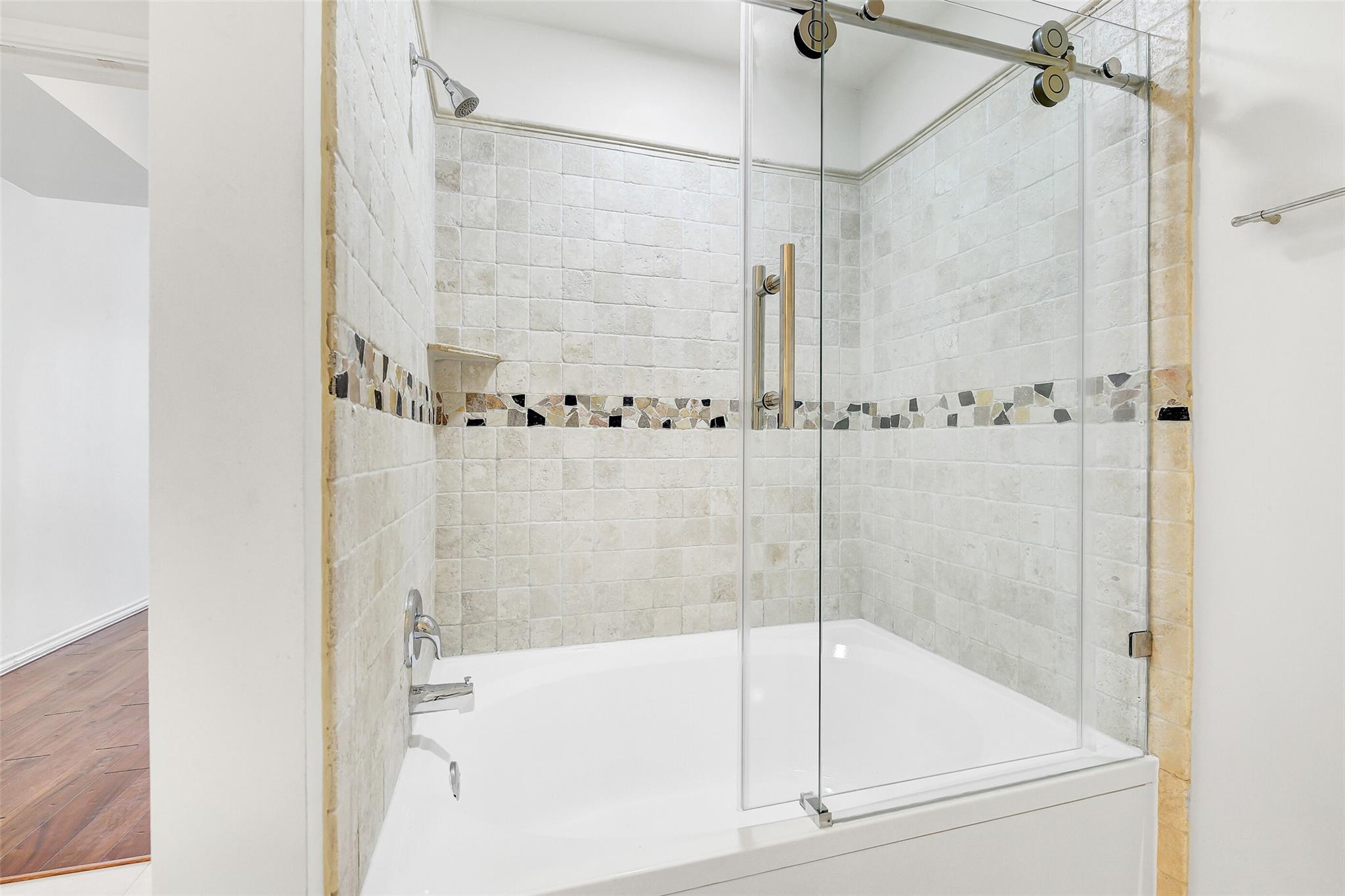 2400 Mccue Road # 315