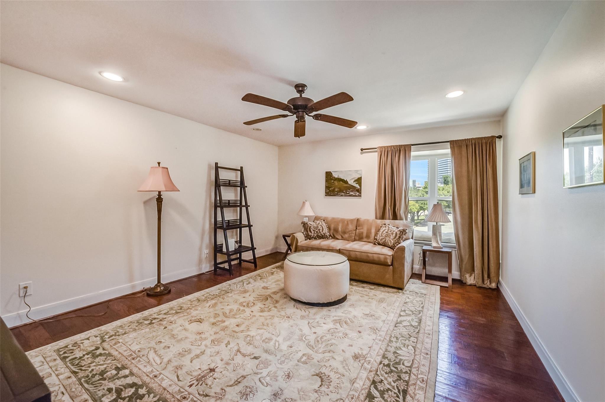 2011 Canongate Drive