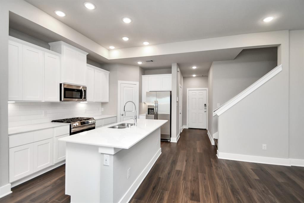 10506 Wildflower View Drive
