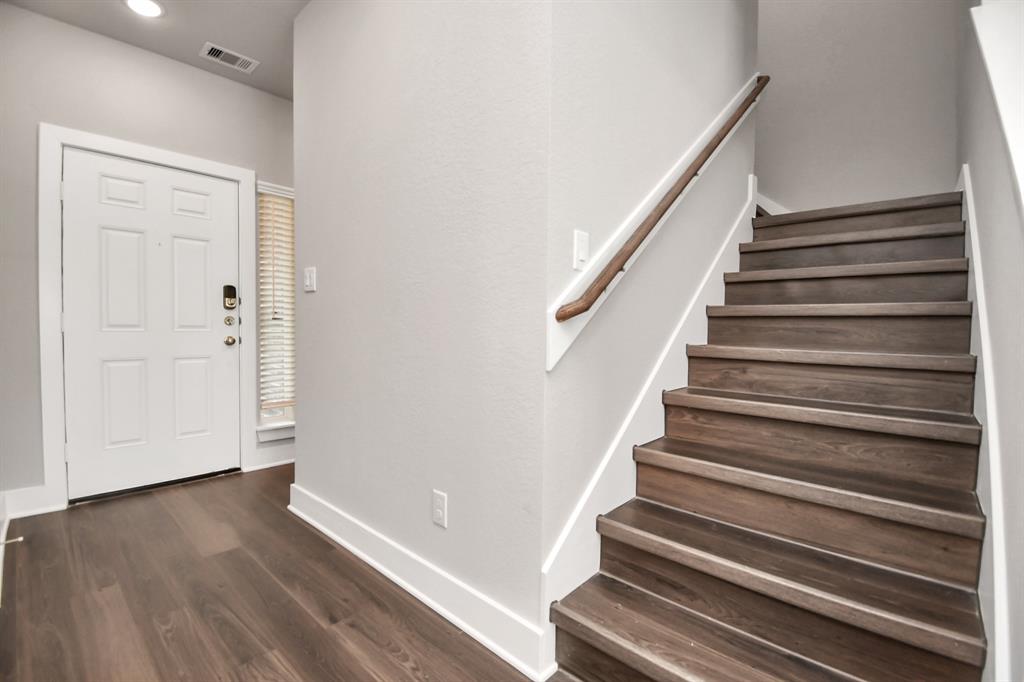 10506 Wildflower View Drive