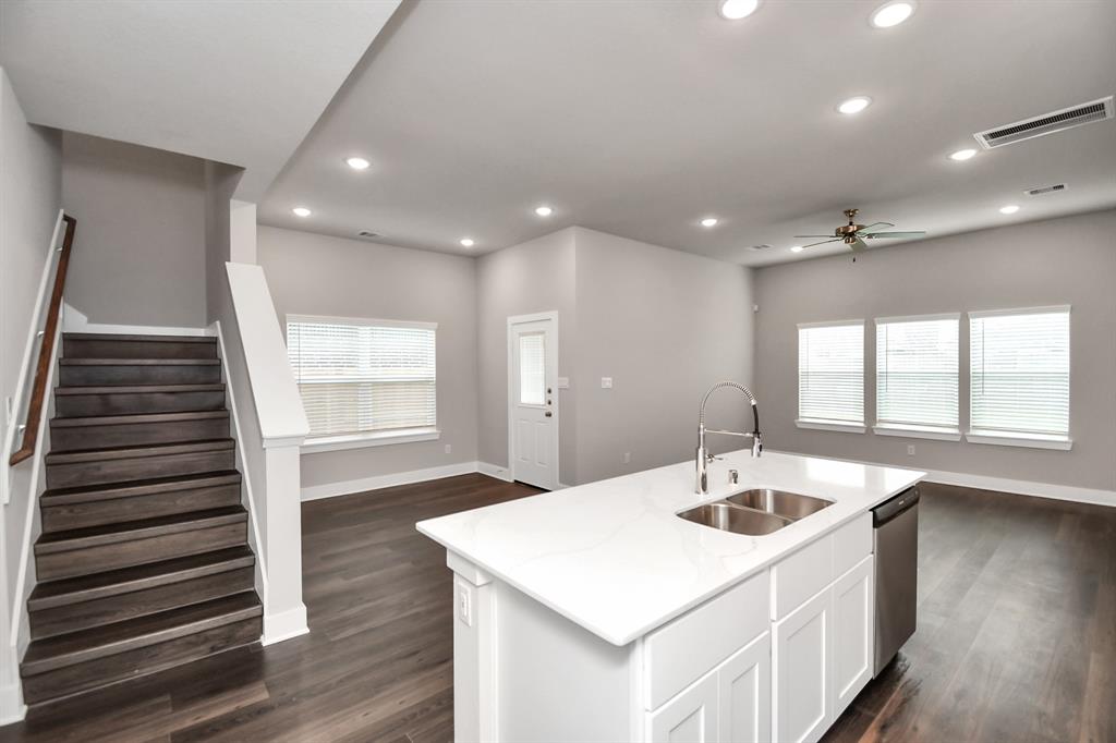 10506 Wildflower View Drive