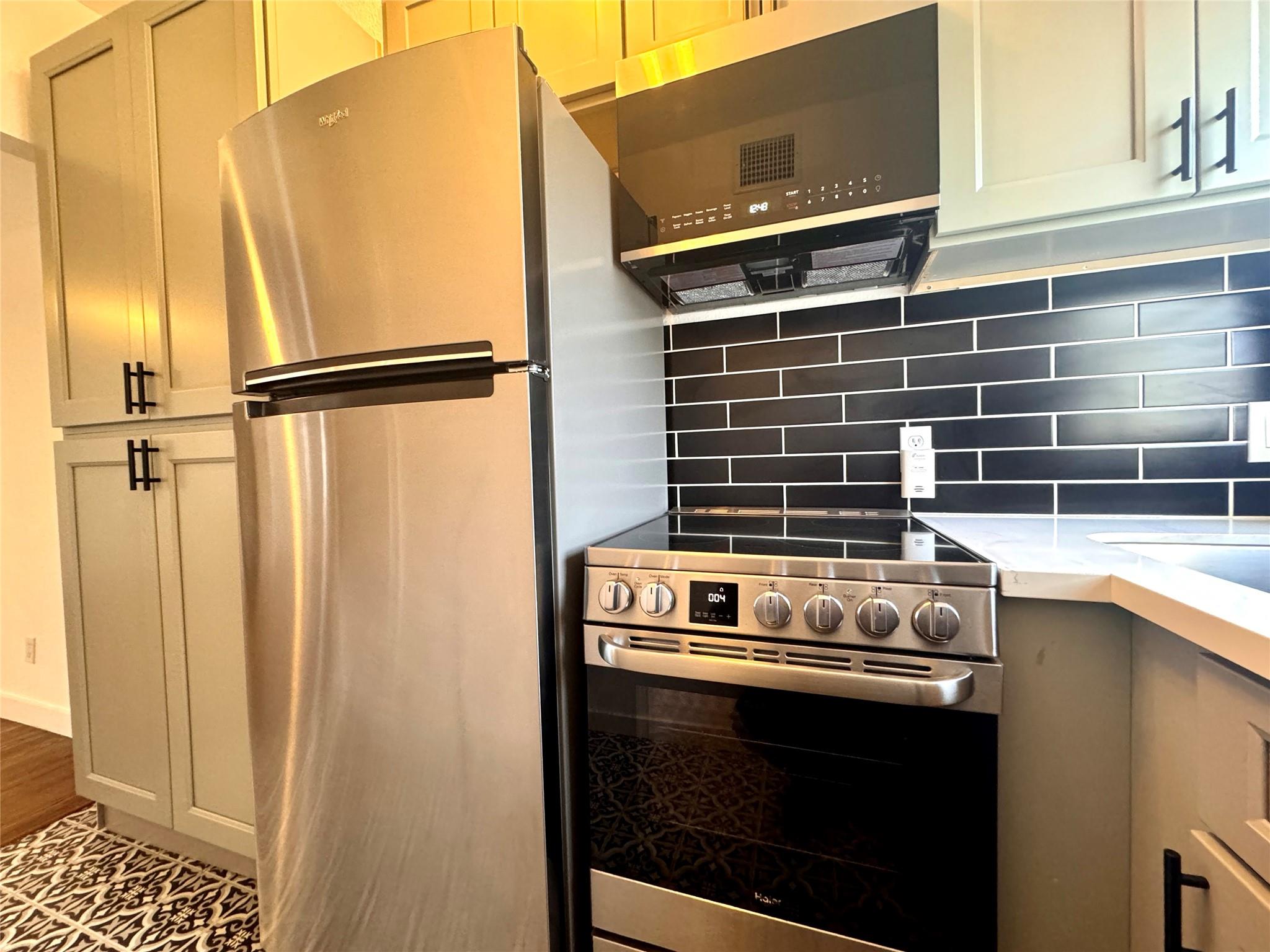 415 Fairview Avenue # 4